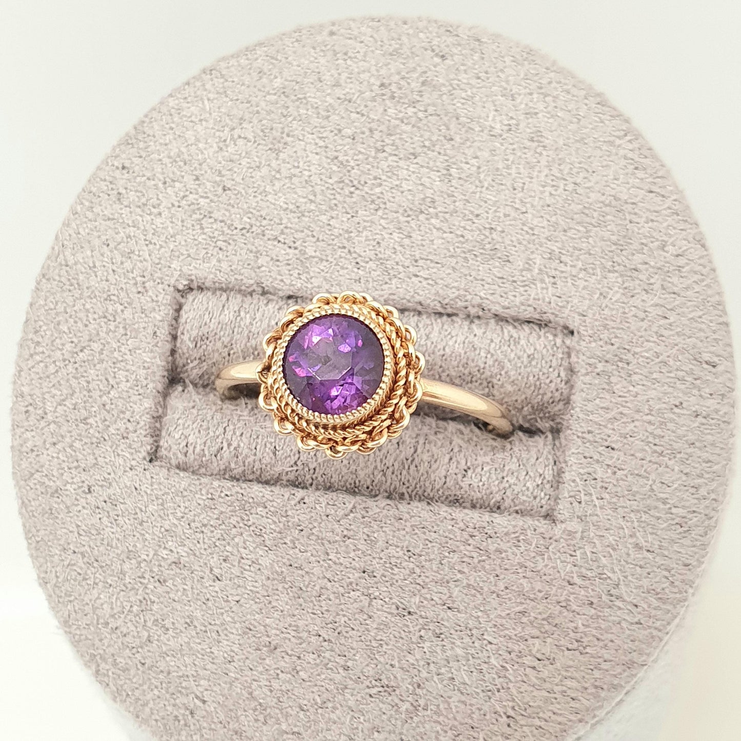 Vintage 9ct 375 Gold Amethyst Ring Round Cut Solid 9k 1983 Hallmark Deep Purple Soliatire Gemstone Genuine Real Womens Jewellery Jewelry