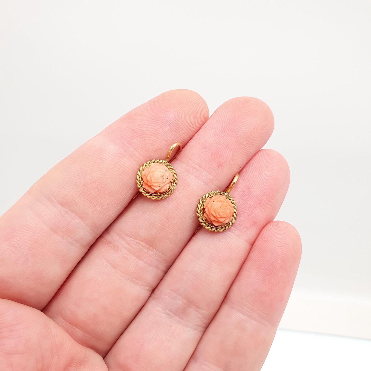 Antique 18k 18ct Gold Coral Earrings Carved Flower Angle Skin Orange Solid 750 Hook Drop Dangle Italian Elegant Womens Jewelry Jewellery