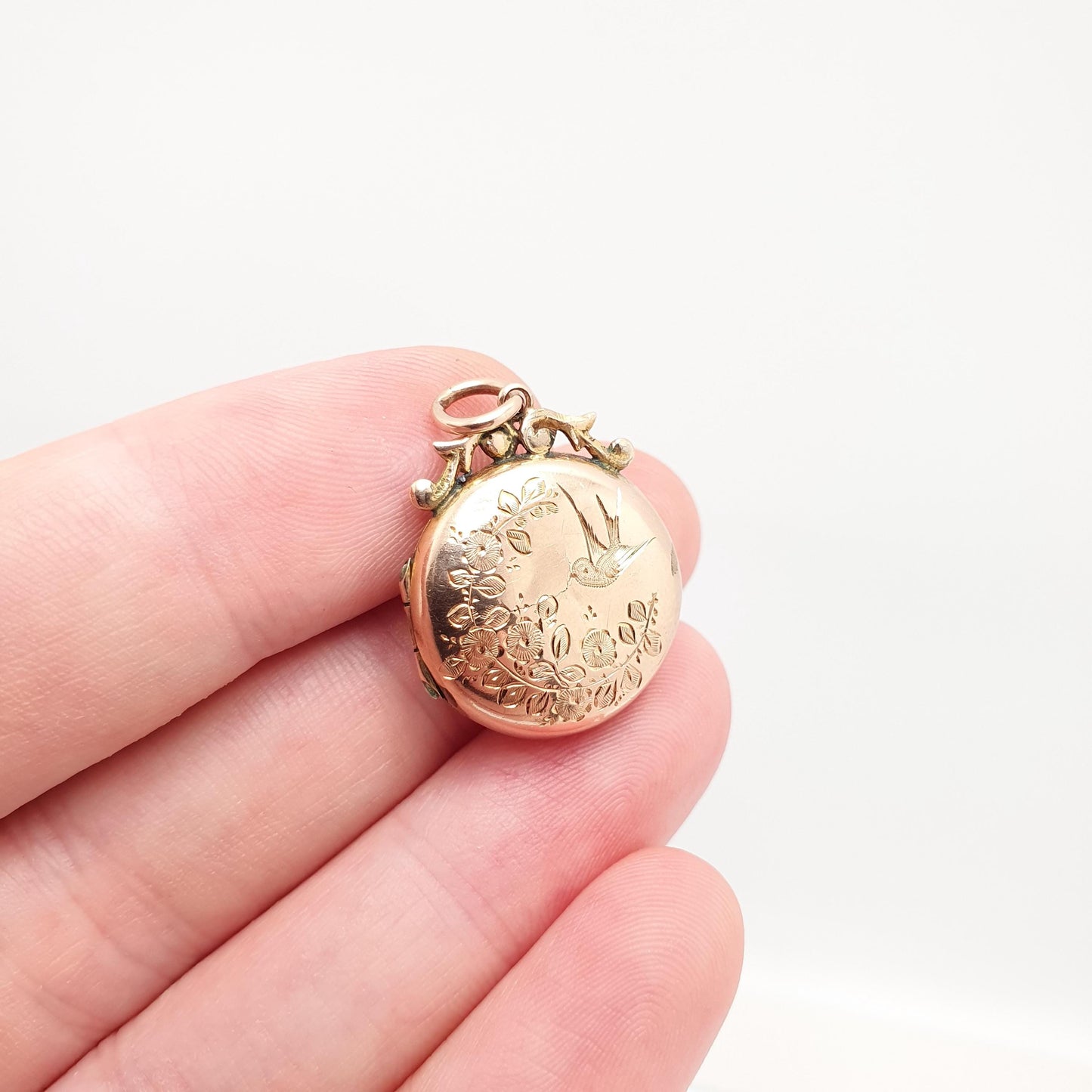 Antique 9ct Gold Bird Locket Solid 9k 375 Round Scroll Bail Pendant Fine Estate Big Love Gift Back & Front Necklace Jewelry Womens Jewellery