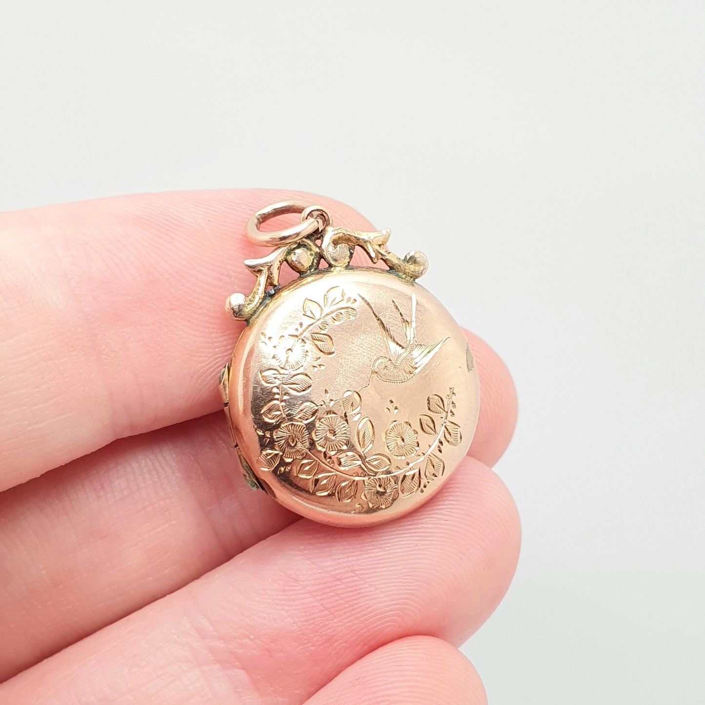Antique 9ct Gold Bird Locket Solid 9k 375 Round Scroll Bail Pendant Fine Estate Big Love Gift Back & Front Necklace Jewelry Womens Jewellery