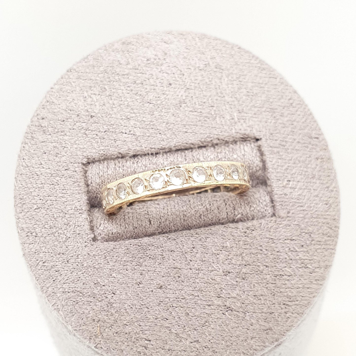 Vintage 18ct Gold Eternity Ring White Spinel Solid 18k 750 Band 1972 Hallmark Diamond Style Stacker Stacking Womens Jewelry Jewellery