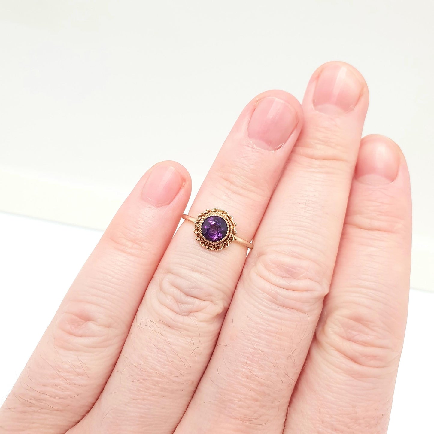 Vintage 9ct 375 Gold Amethyst Ring Round Cut Solid 9k 1983 Hallmark Deep Purple Soliatire Gemstone Genuine Real Womens Jewellery Jewelry
