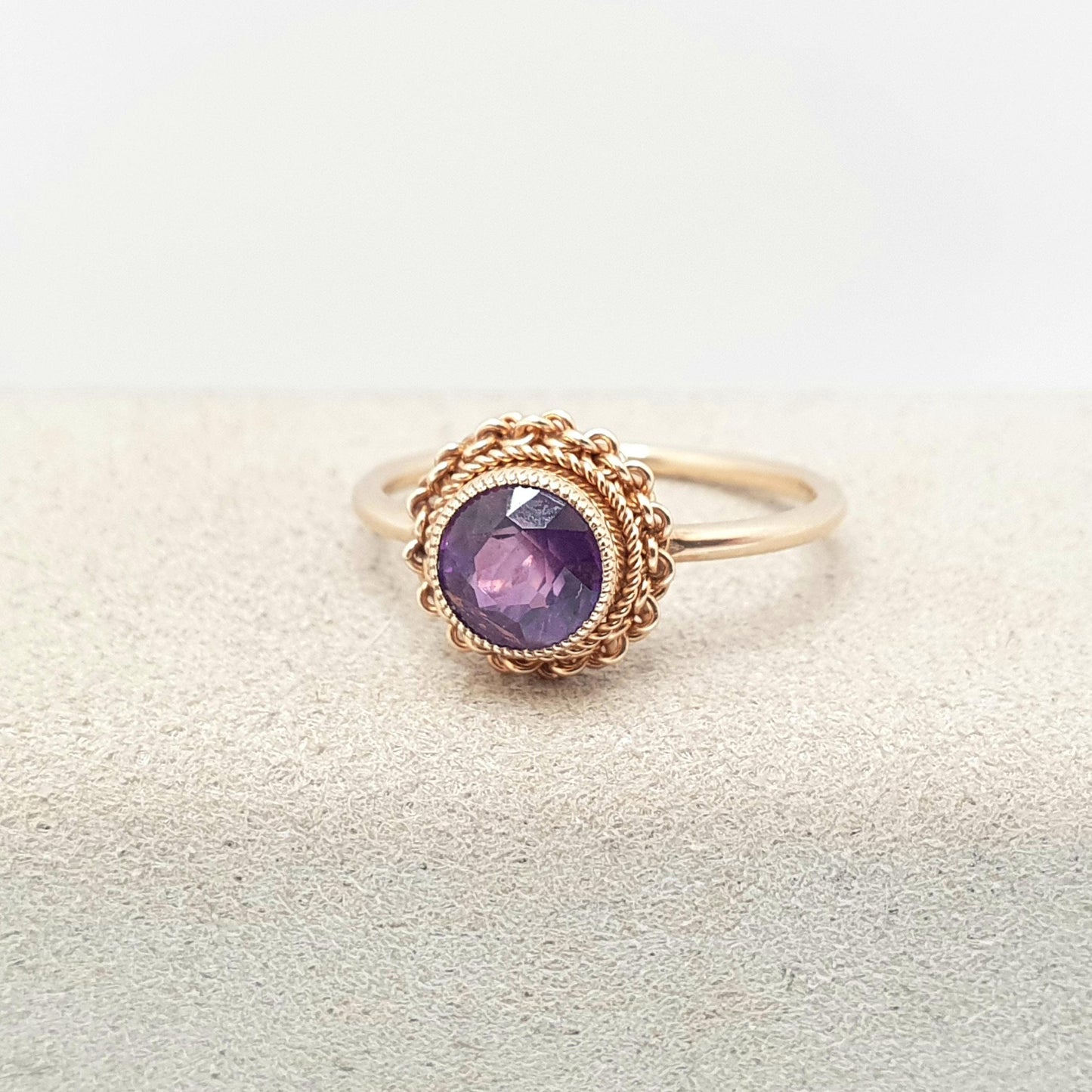 Vintage 9ct 375 Gold Amethyst Ring Round Cut Solid 9k 1983 Hallmark Deep Purple Soliatire Gemstone Genuine Real Womens Jewellery Jewelry