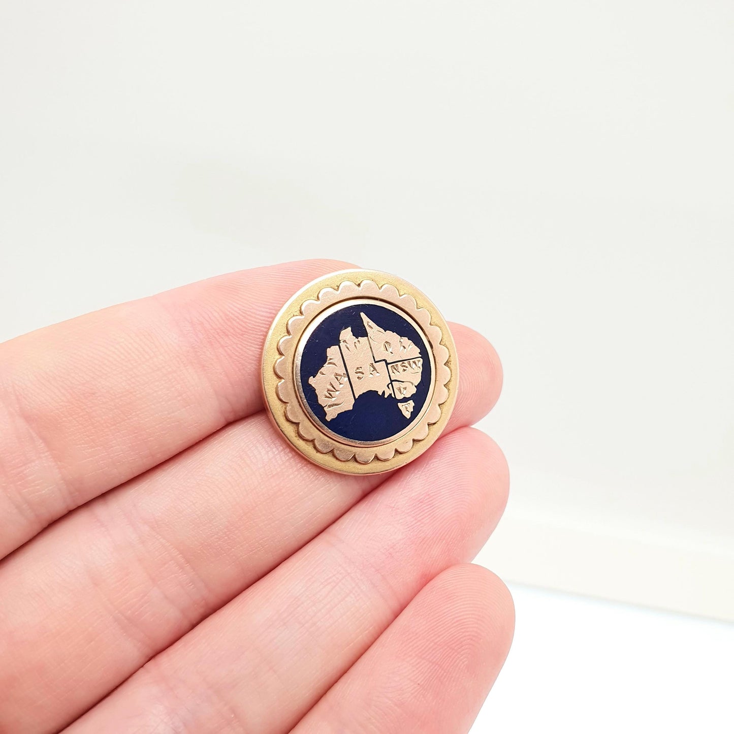 RESERVED/SOLD DON Antique 9ct Gold Australia Brooch States Territories Australian Hallmarked Enamel Willis & Sons Style Solid