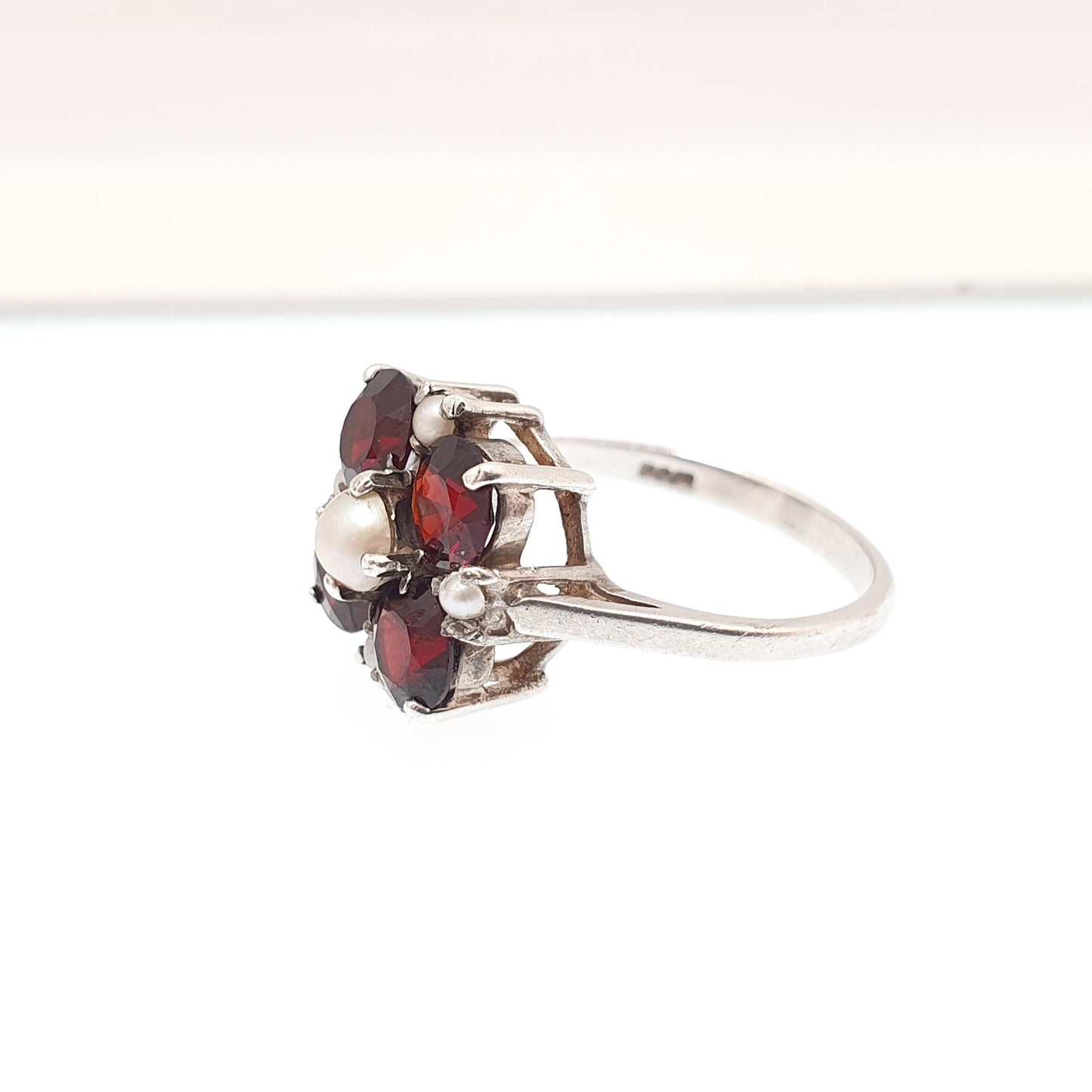 Vintage Sterling Silver Garnet Pearl Ring Cluster Pyrope Crimson Flower Cultured 1976 Hallmark Solid 925 Womens Jewelry Retro Jewellery