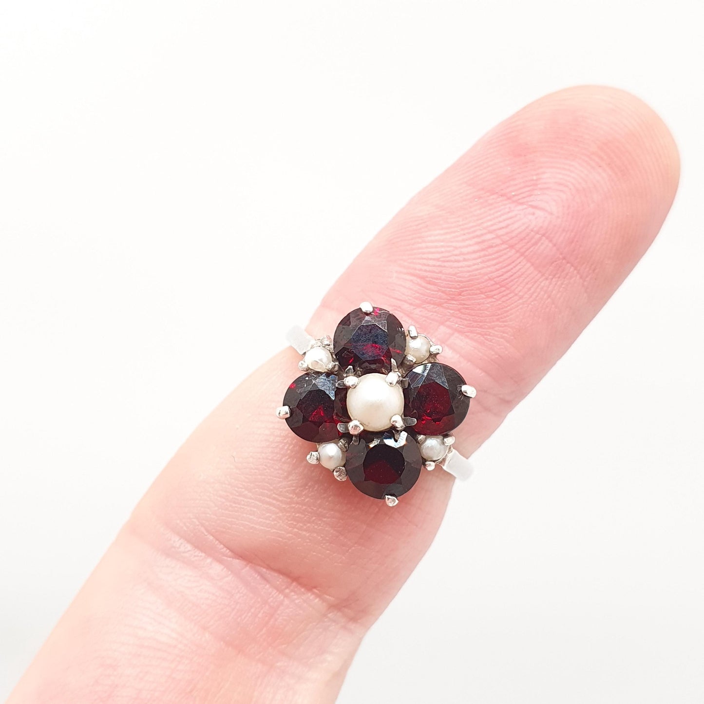 Vintage Sterling Silver Garnet Pearl Ring Cluster Pyrope Crimson Flower Cultured 1976 Hallmark Solid 925 Womens Jewelry Retro Jewellery