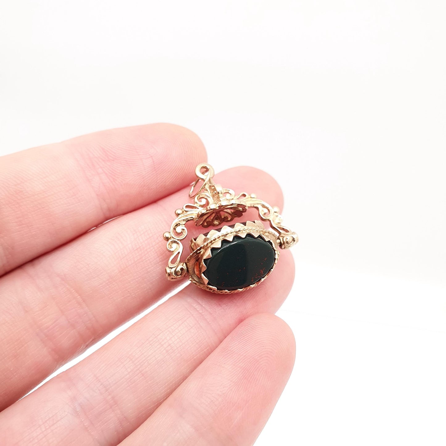 Vintage 9ct 9k Gold Spinner Fob Pendant Bloodstone Onyx Carnelian Necklace Victorian Style Large Hallmarked 375 9kt Womens Jewelry Jewellery