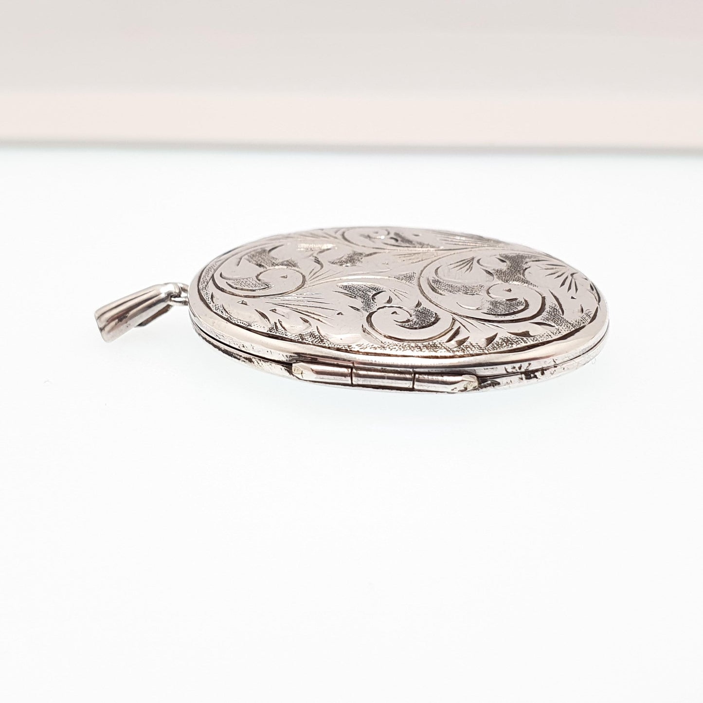 Vintage Sterling Silver Locket Oval 1975 Hallmark Pendant Necklace Large Big Engraved Retro Fine Solid 925 Jewelry Womens Jewellery