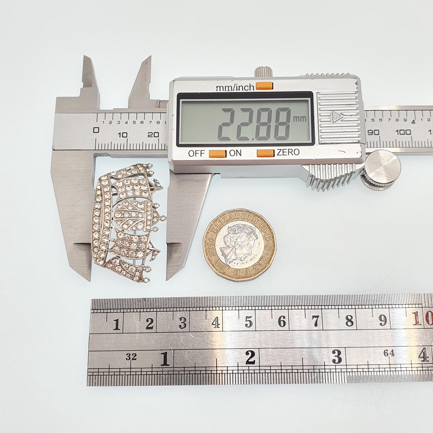 Vintage Sterling Silver Crown Brooch CZ Sparkly Solid 925 Britain British Royalty King Queen Hallmarked Large Mens Jewelry Jewellery