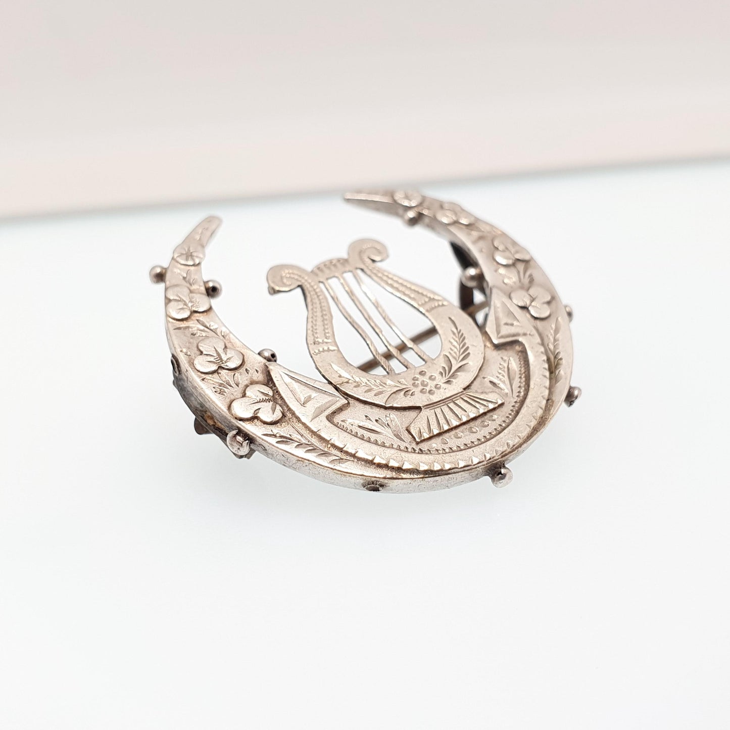 Antique Sterling Silver Crescent Moon Brooch Lyre Flower Engraved Victorian Sweetheart Celestial Vintage Harp Womens Jewelry Jewellery