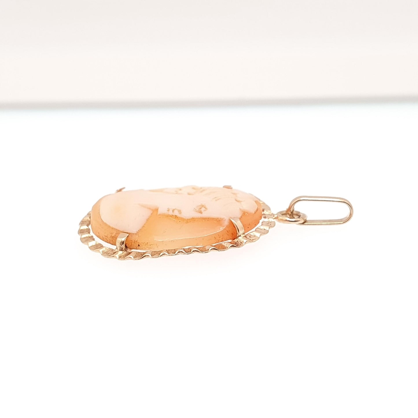 Vintage 18k 18ct Gold Cameo Pendant Necklace Solid 750 18kt French Genuine Shell Fine Carved European Handmade Jewelry Womens Jewellery