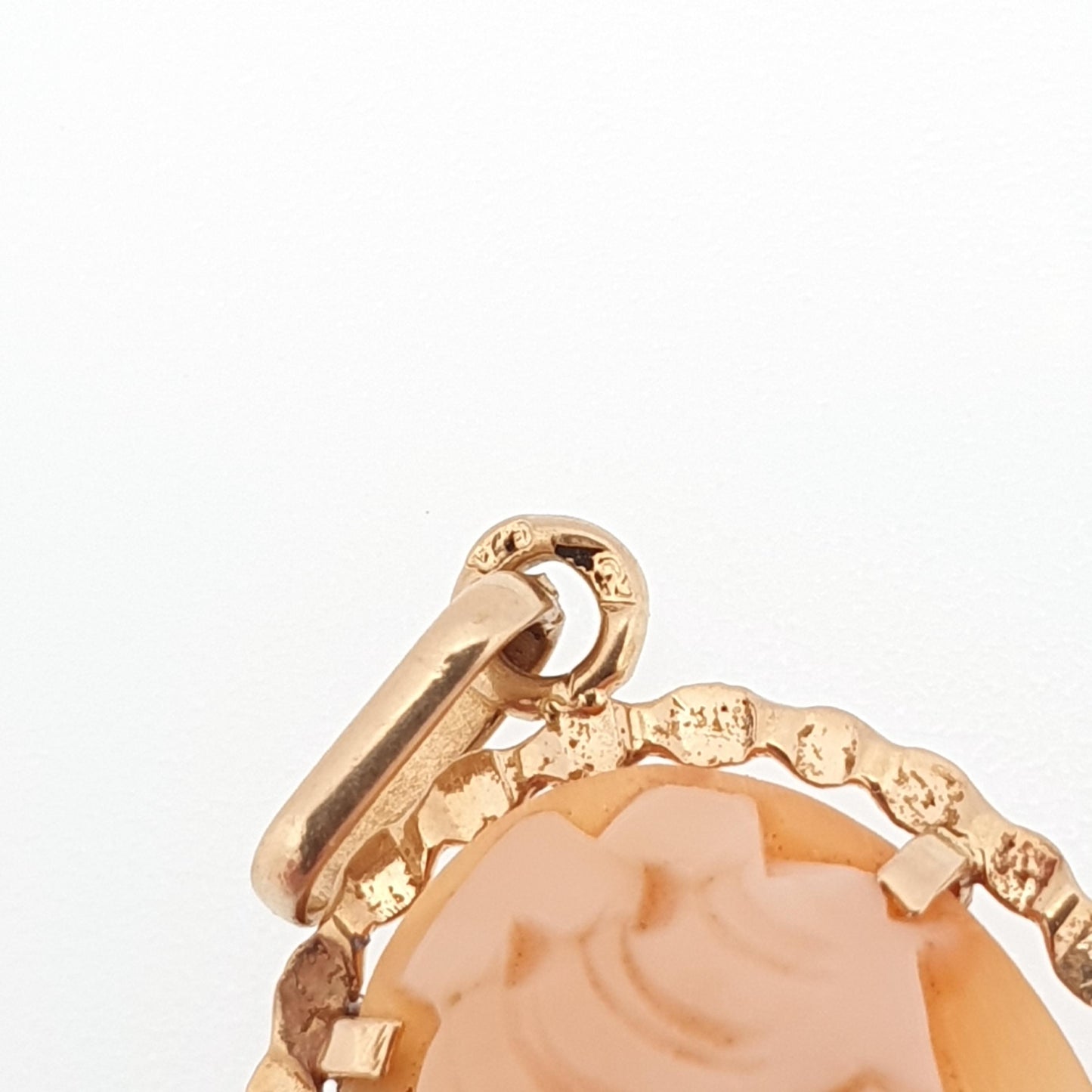 Vintage 18k 18ct Gold Cameo Pendant Necklace Solid 750 18kt French Genuine Shell Fine Carved European Handmade Jewelry Womens Jewellery