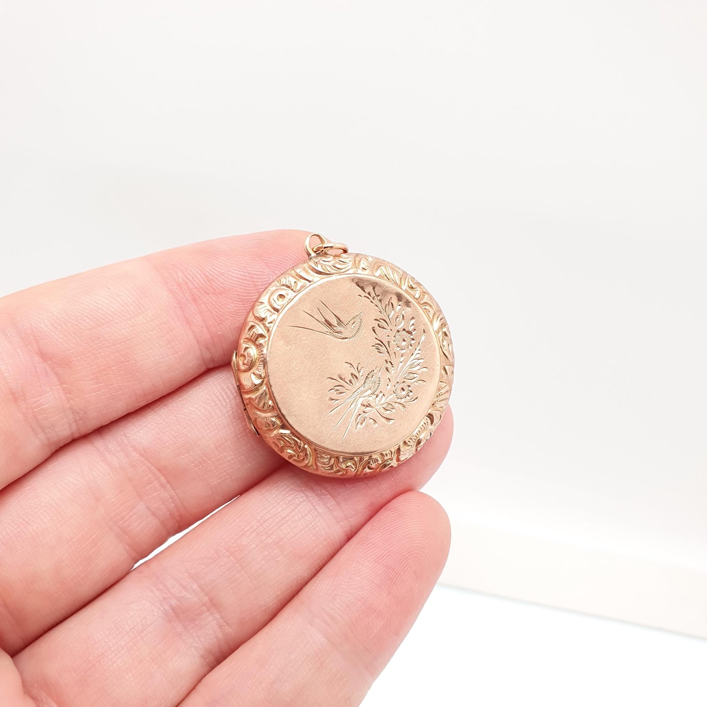 Antique 9ct Rose Gold Bird Locket Solid 9k 375 Large Round Pendant Fine Estate Big Love Gift Back & Front Necklace Jewelry Womens Jewellery
