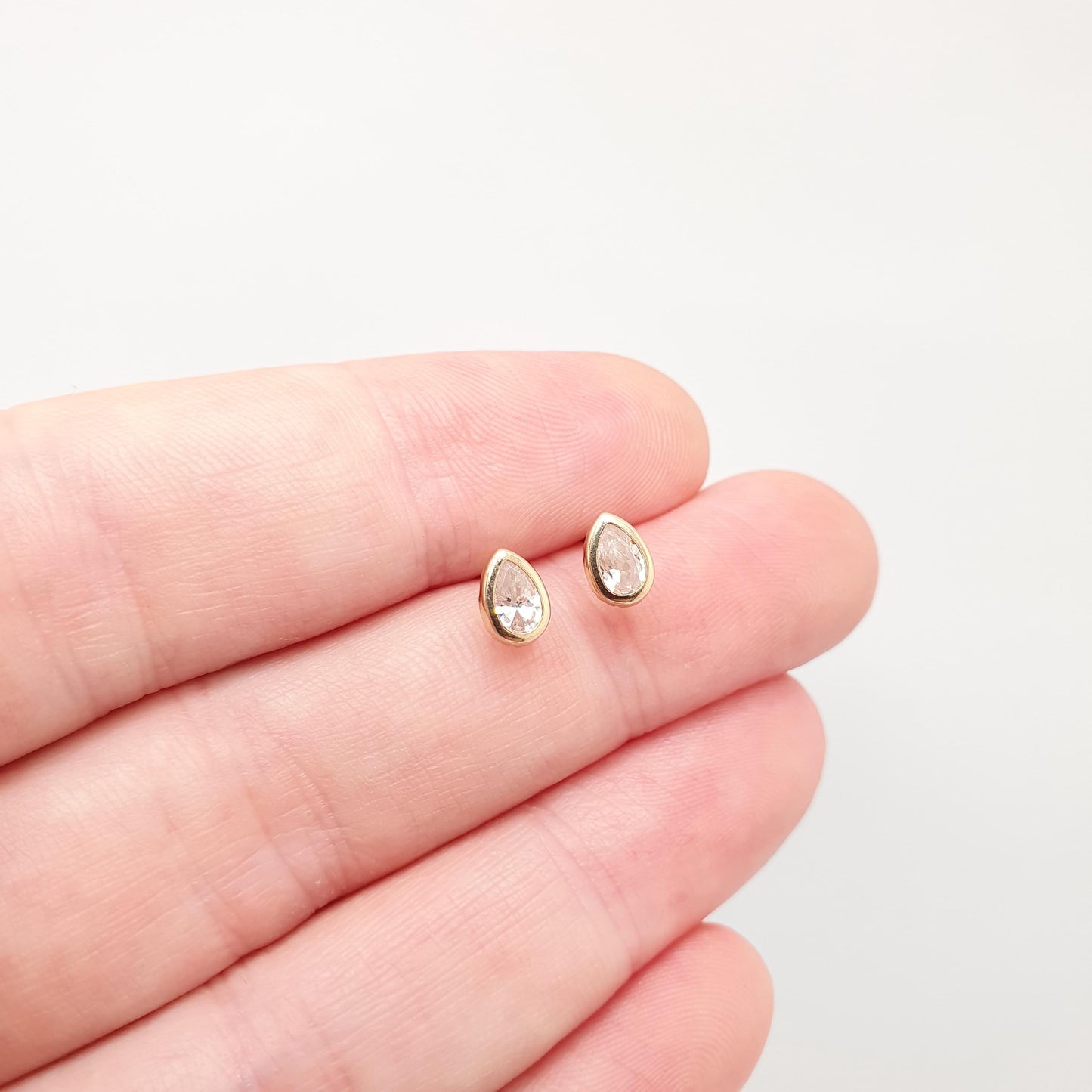 RESERVED/SOLD DON Vintage 9k 9ct Gold CZ Earrings Pear Cut Stud Cute Solid 375 Diamond Simulant Sparkly CZ's Ladies Womens Girls