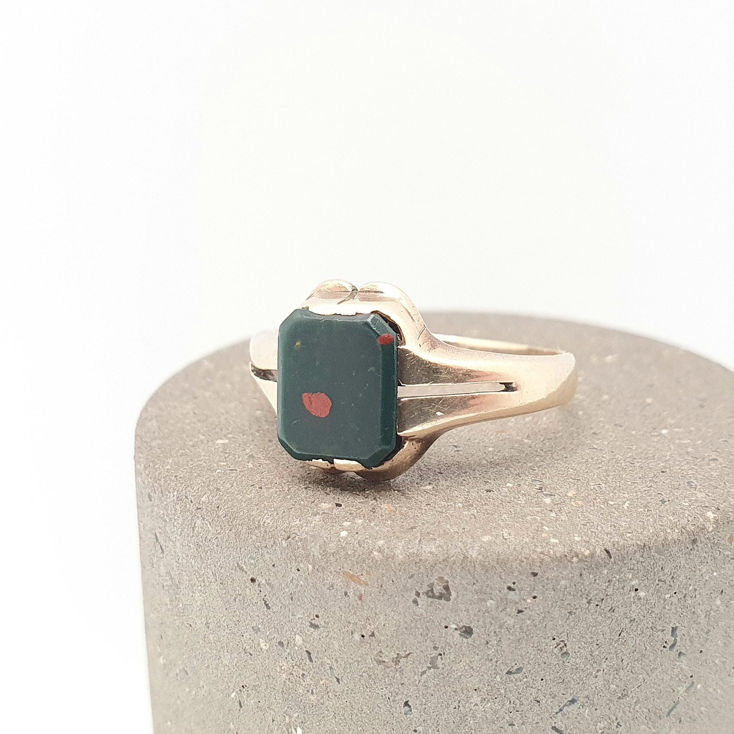 Antique 9ct Gold Bloodstone Signet Ring Art Deco Rectangular Cut Solid 9k 9kt 375 1920s Genuine Real Gemstone Quartz Mens Womens Vintage