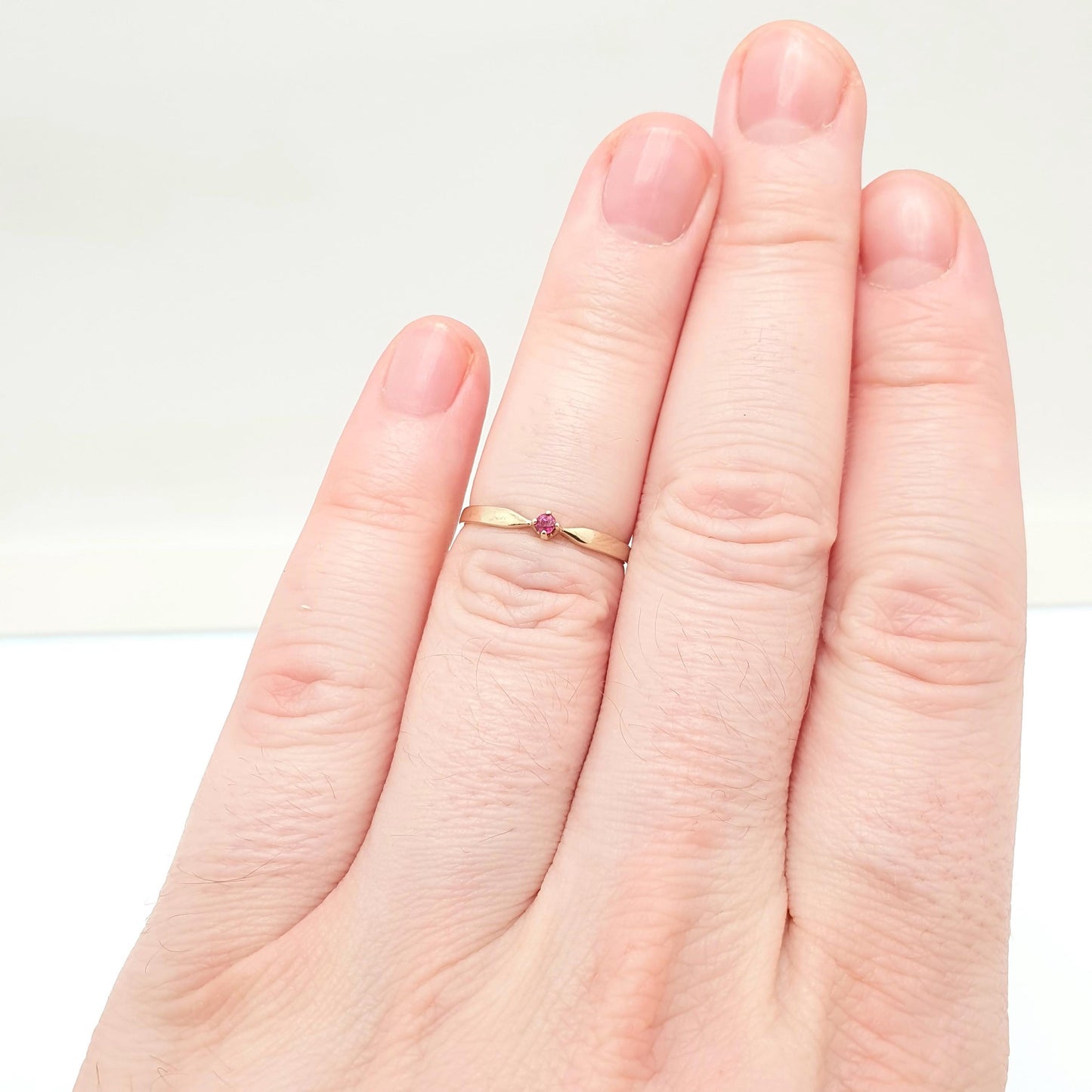 Vintage 9k 9ct Gold Ruby Ring Solid 375 9kt Red Gemstone Genuine Real Stacker Stacking Retro Womens Jewelry Jewellery Sparkly Estate
