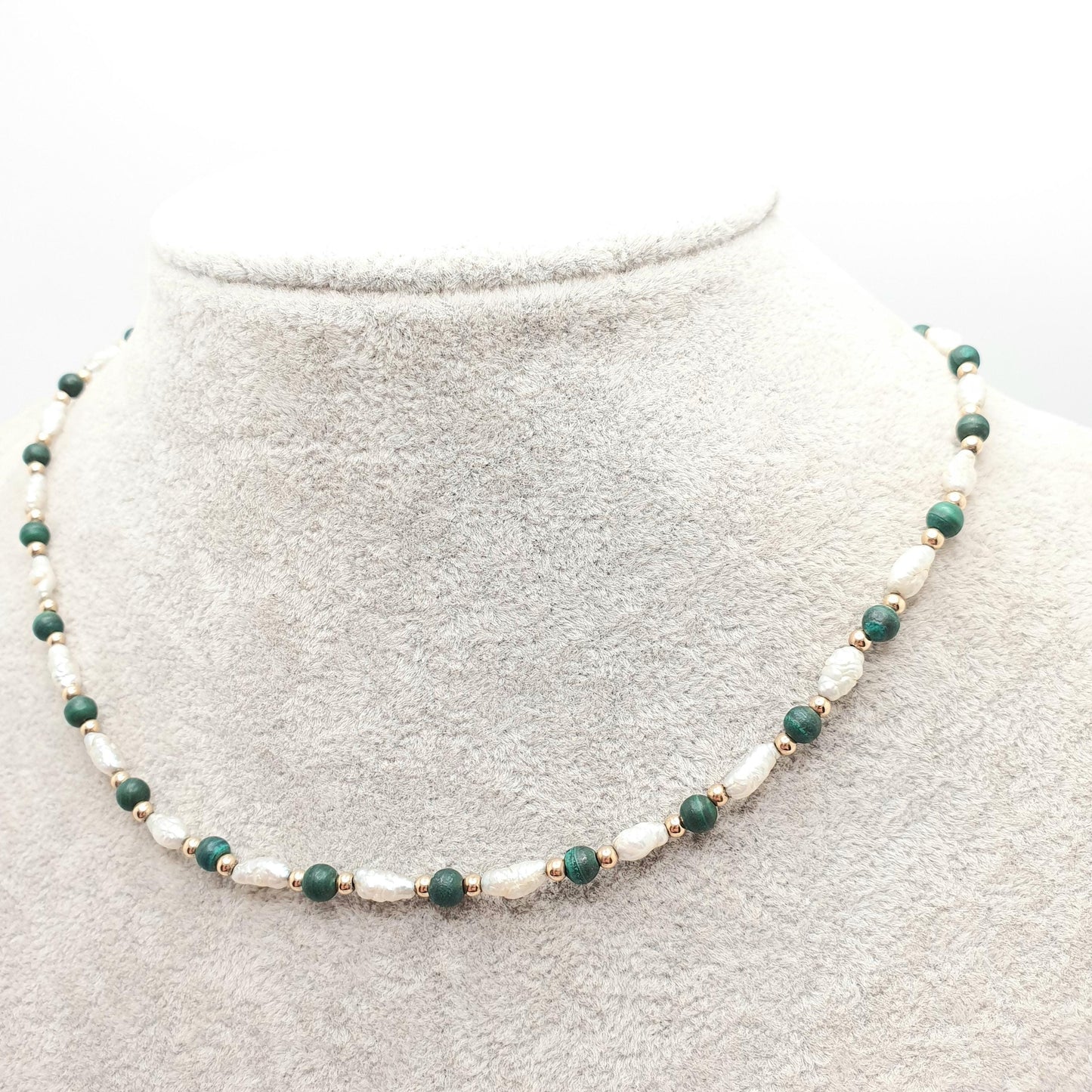 Vintage 9ct Gold Malachite Bead Necklace Freshwater Pearl Solid 9k 375 9kt Banded Green Gemstone 41cm 16.1" 7.60g Womens Jewelry Jewellery