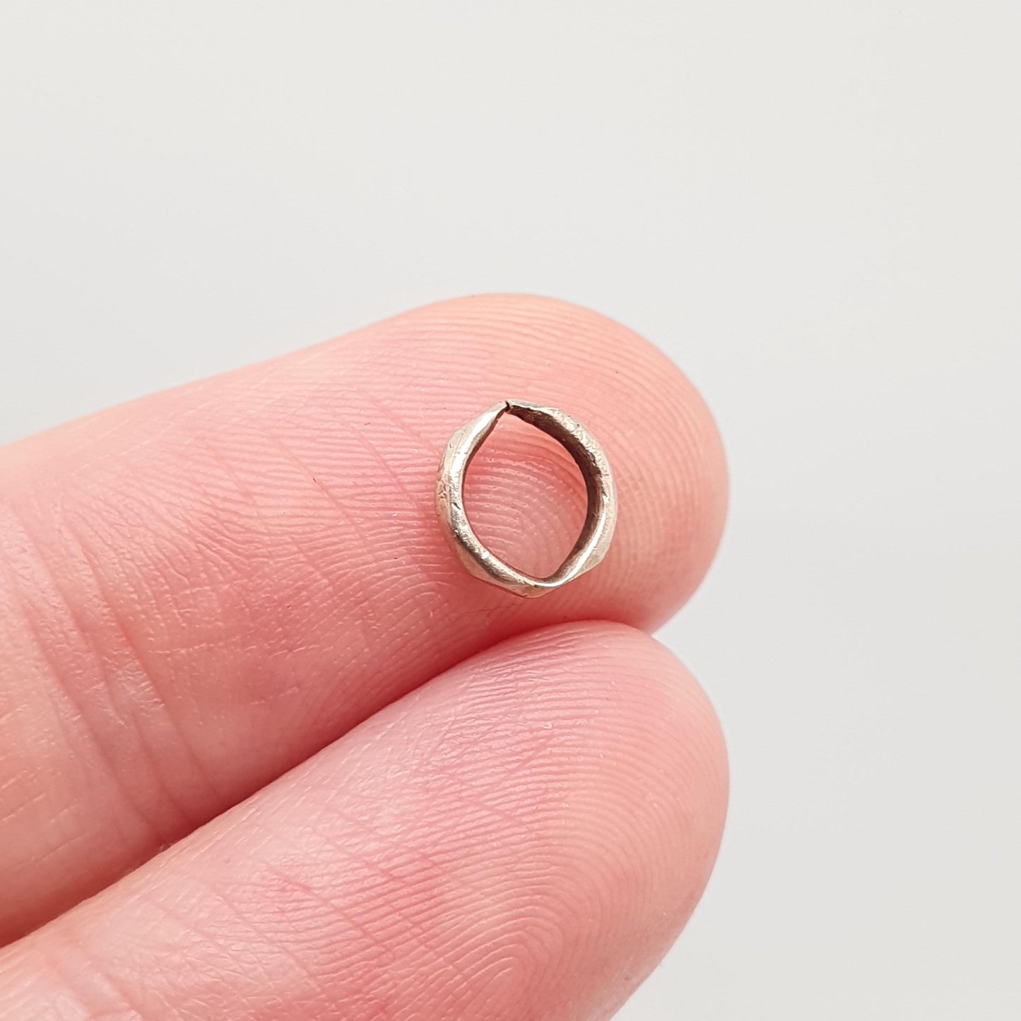 Antique 9k 9ct Gold Jump Ring Faceted Genuine Victorian Early 1800s Solid 375 Angled Yellow Split Open Jewellery Findings Upcycle Women