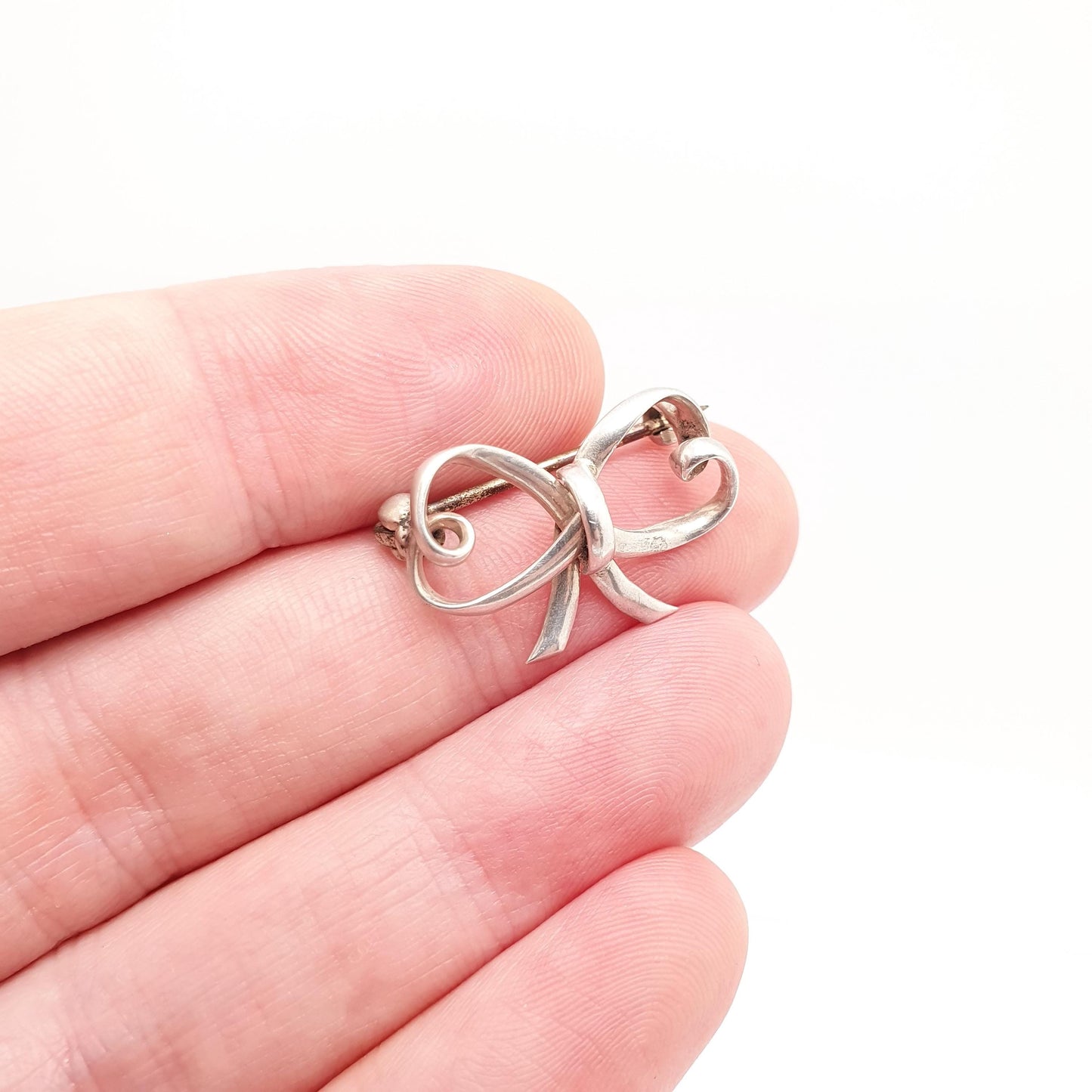 Antique Charles Horner Sterling Silver Bow Brooch Ribbon CH 1908 Hallmark Chester Knot Art Nouveau 1910s Vintage Womens Jewellery Jewelry