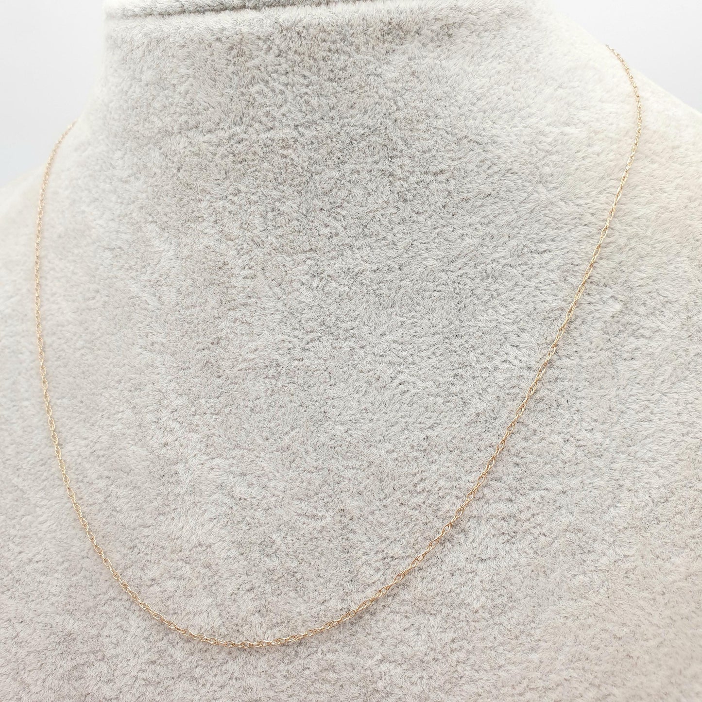 Vintage 9k 9ct Gold Chain Necklace Rope Link 41cm 16.1" 0.55g Twisting Cable Link Helix Long Fine Solid 375 9 Carat Women Jewelry Jewellery