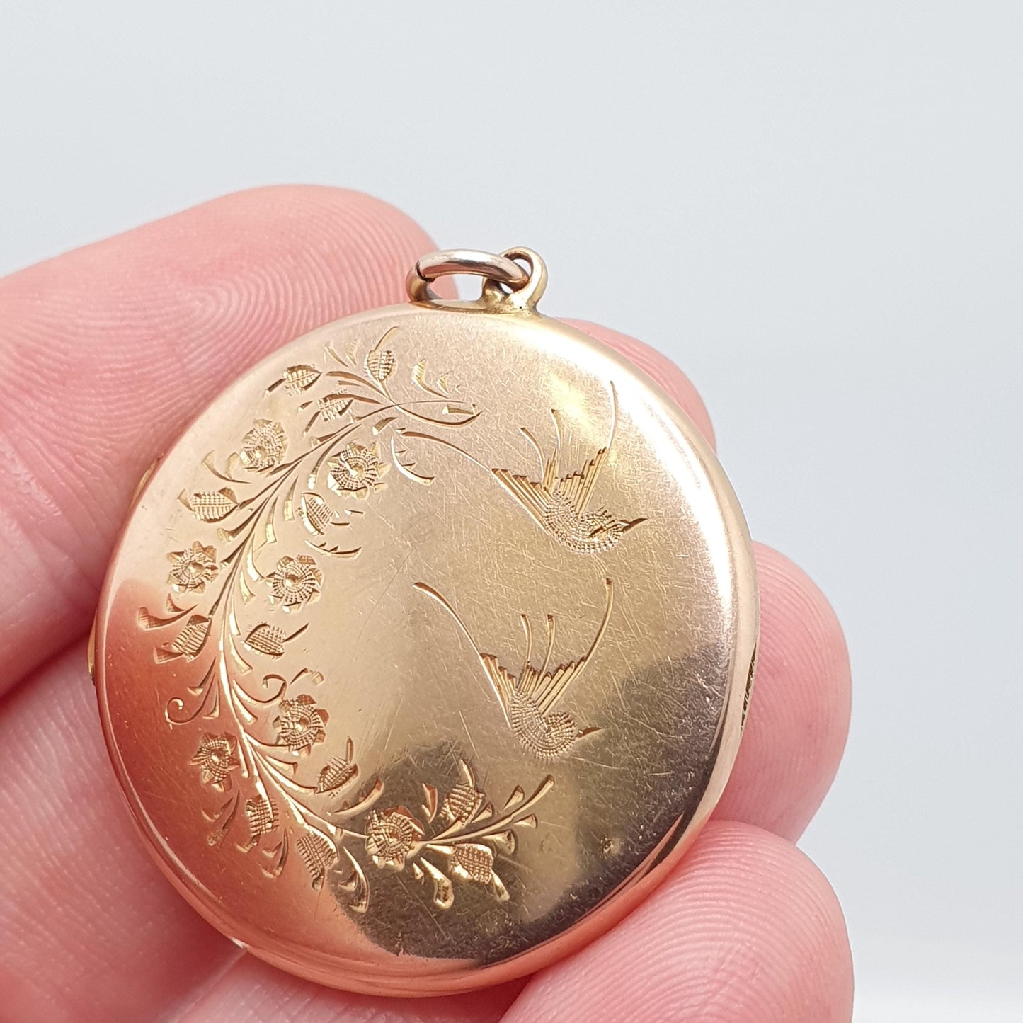 Antique 9ct Gold Bird Locket Solid 9k 375 Large Round Pendant Fine Estate Big Love Gift Back & Front Necklace Jewelry Womens Jewellery