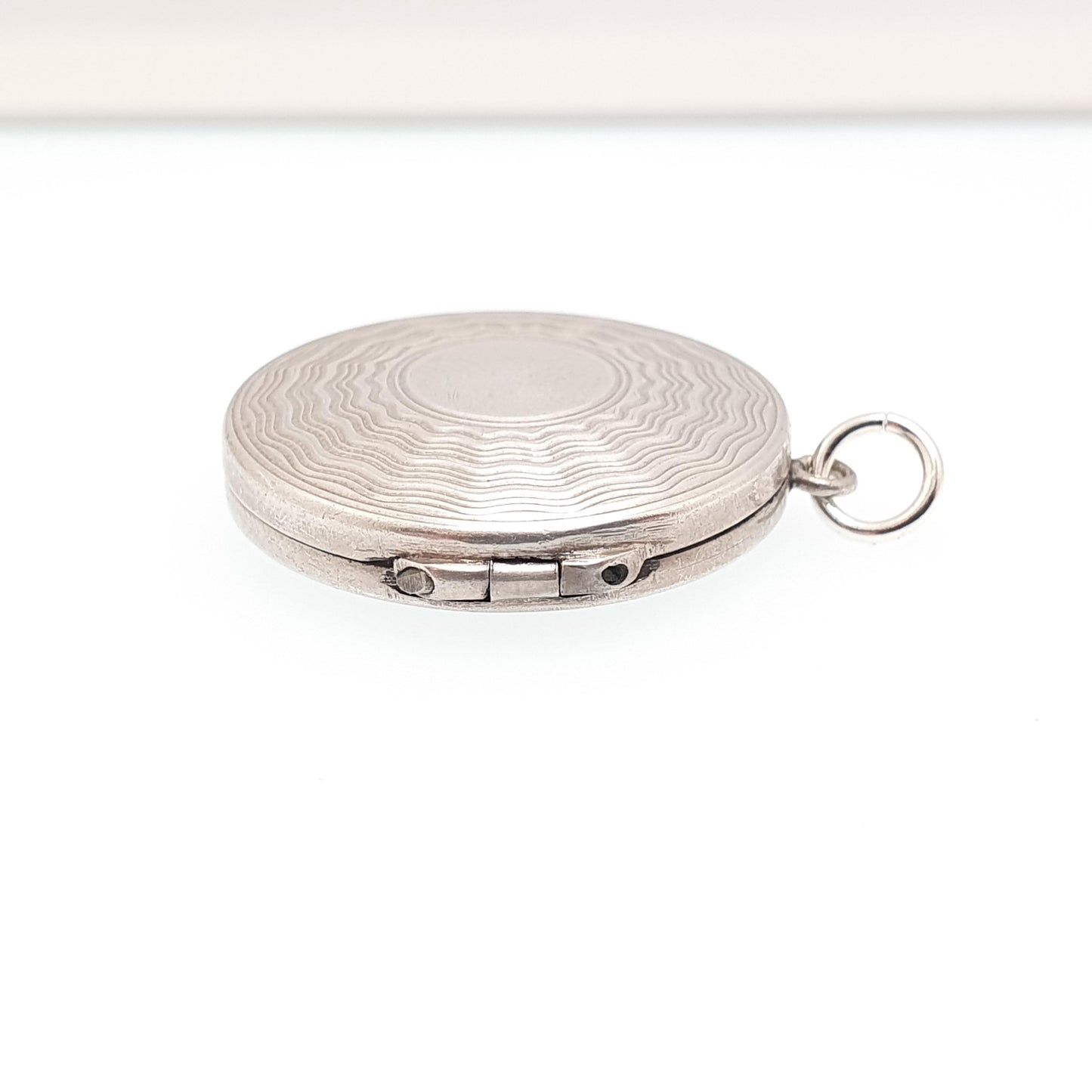 Antique Solid Silver Locket Art Deco Geometric Pattern Round Circle Necklace Pendant Rare Fine 1920s Picture Photo Jewelry Vintage Jewellery