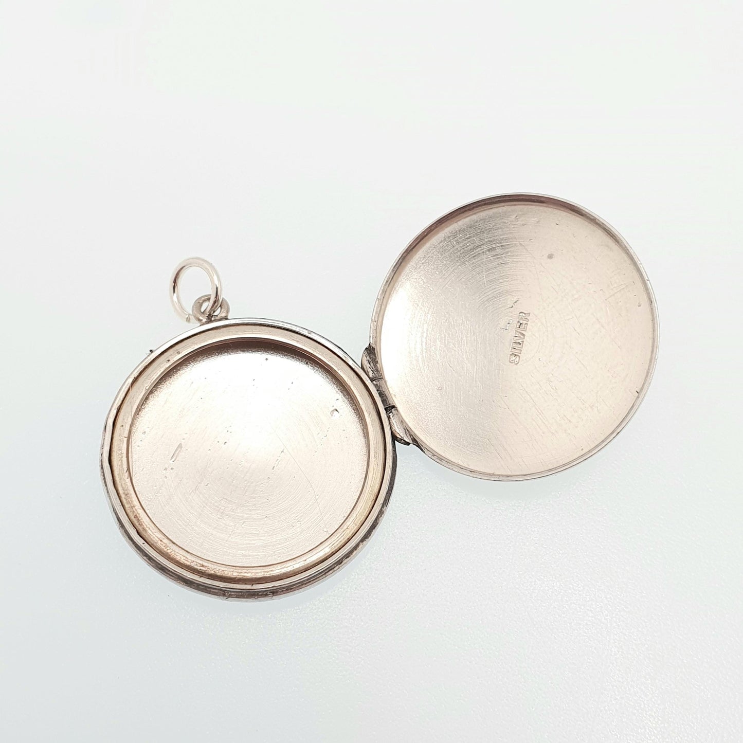Antique Solid Silver Locket Art Deco Geometric Pattern Round Circle Necklace Pendant Rare Fine 1920s Picture Photo Jewelry Vintage Jewellery