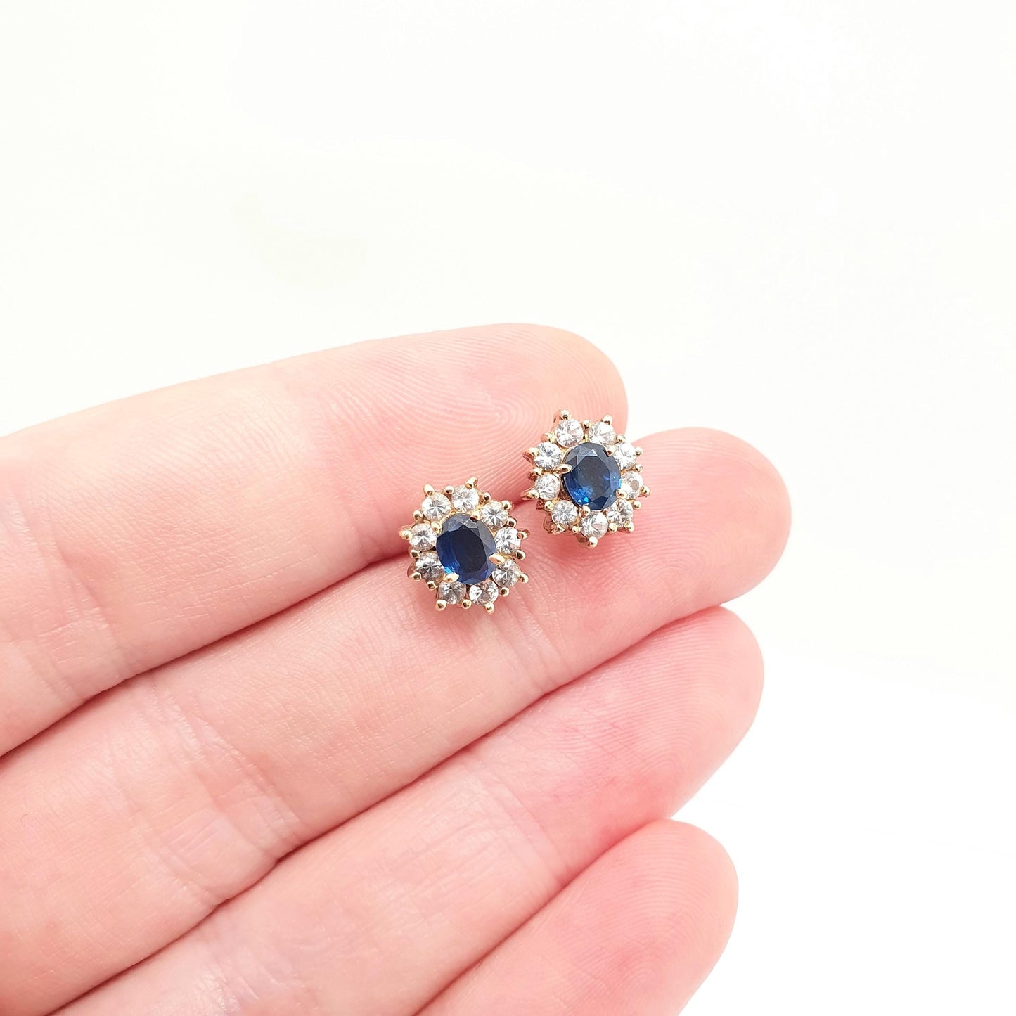 Vintage 18ct Gold Sapphire Earrings Solid 750 18k 18kt Cluster Halo Oval Cut Stud White Blue Gemstone Fine Estate Womens Jewelry Jewellery