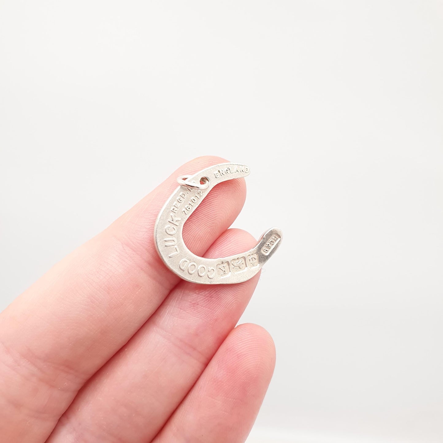 Old Vintage Sterling Silver Horseshoe Necklace Good Luck Pendant 1934 Hallmark Horse Riding Charm Lucky Womens Mens Jewellery Jewelry