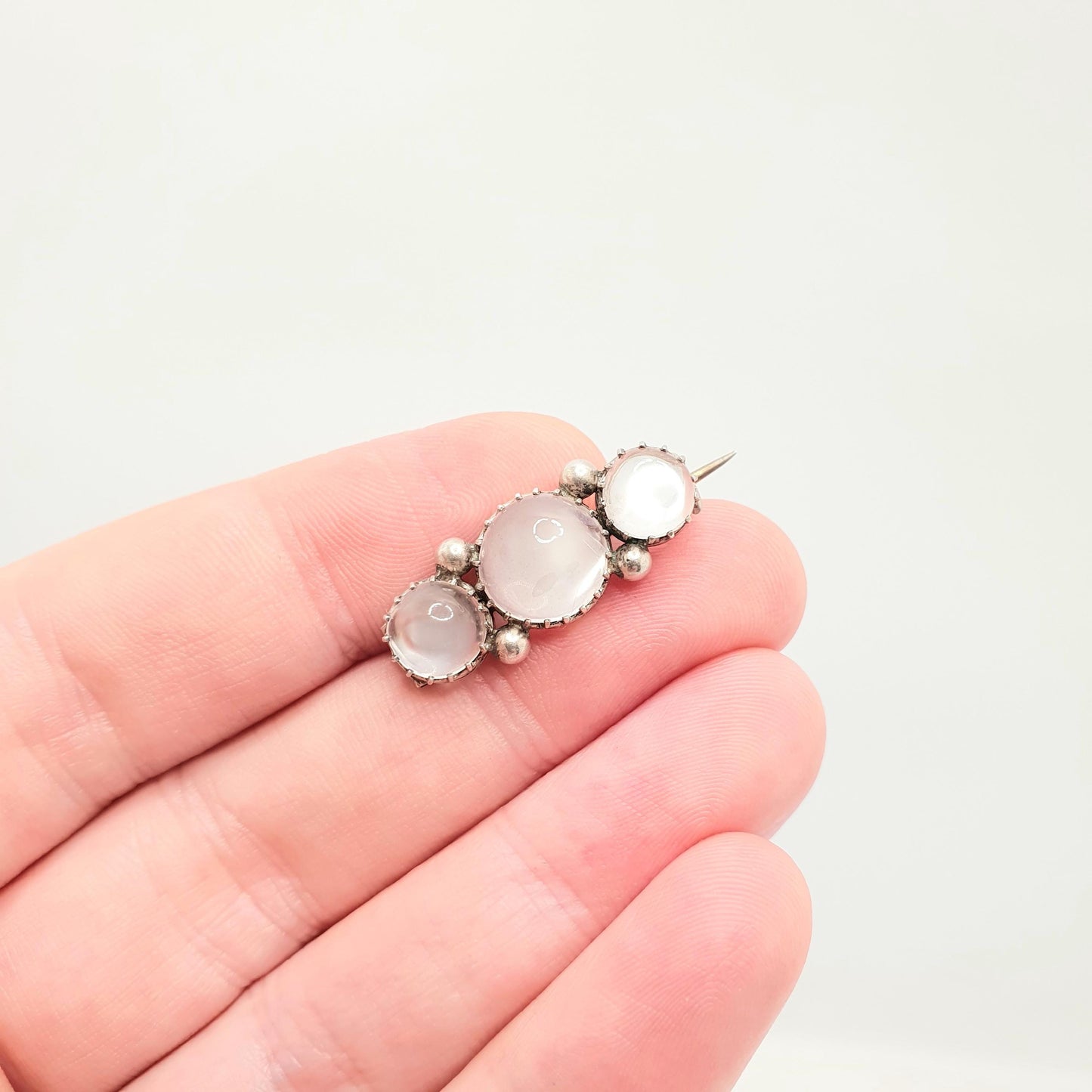 Antique Solid Silver Moonstone Brooch Victorian Moonstones Vintage Small Cute White Adularescence Womens Cabochon Jewelry Jewellery