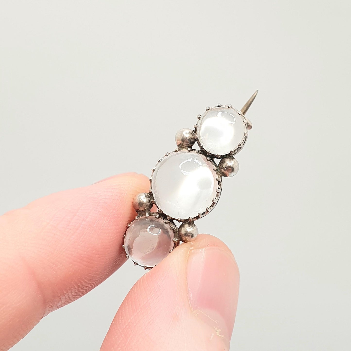 Antique Solid Silver Moonstone Brooch Victorian Moonstones Vintage Small Cute White Adularescence Womens Cabochon Jewelry Jewellery