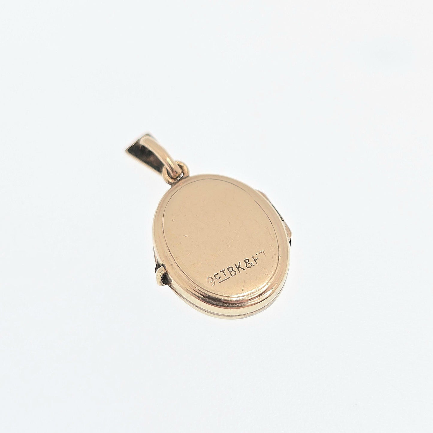 Vintage 9ct Gold Oval Locket Flower Engraved Solid 9k 375 Pendant Georg Jensen Style Small Back & Front Necklace Jewelry Womens Jewellery