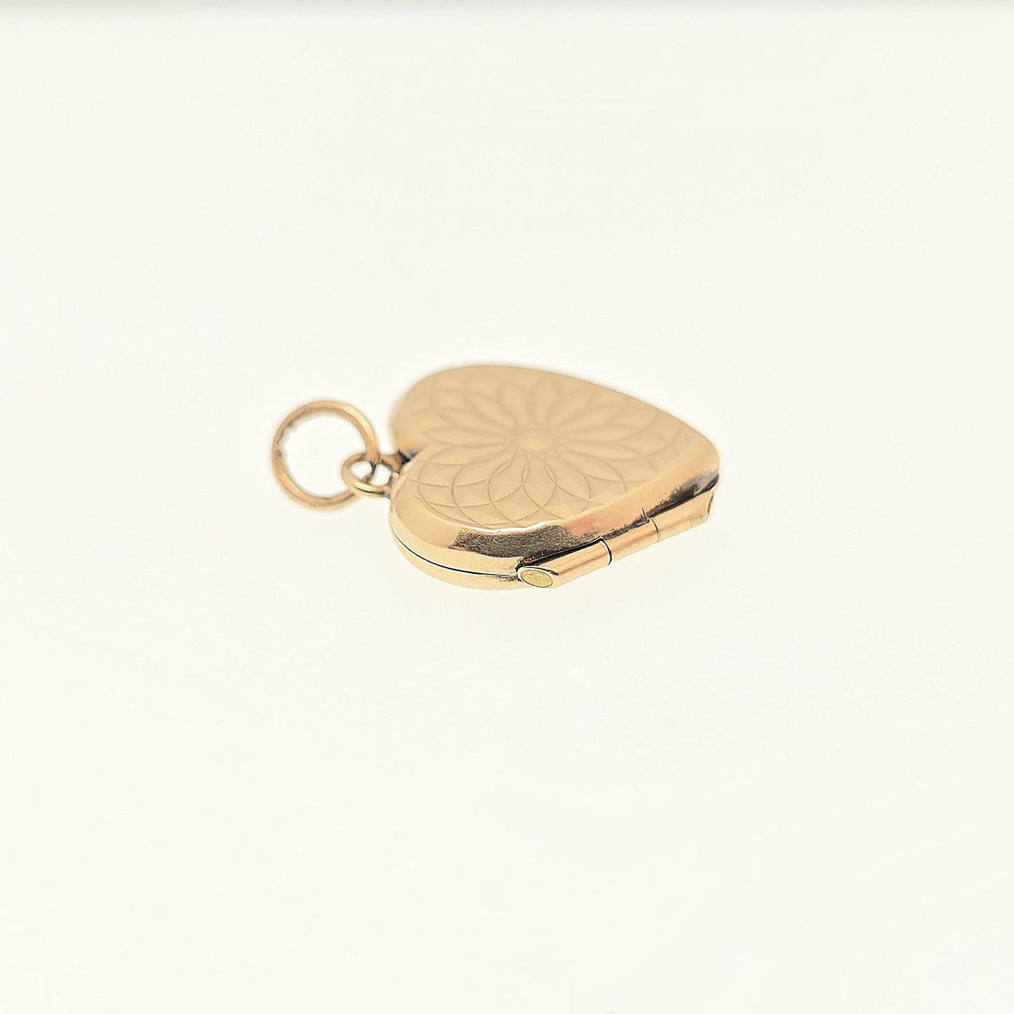 Old Vintage 9ct Gold Heart Locket Gyroscope Solid 9k 375 Pendant Small Cute Fine Estate Gift Back & Front Necklace Jewelry Womens Jewellery