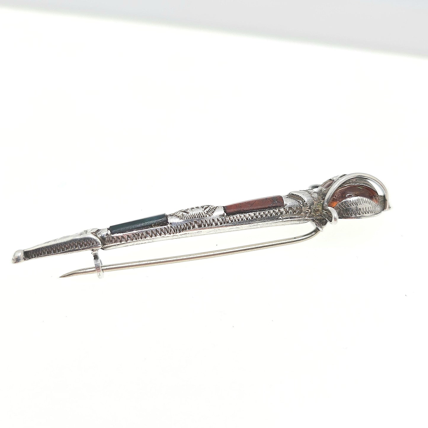 Antique Sterling Silver Dirk Brooch Pin Scottish Sword Bloodstone Red Jasper Victorian Scotland Genuine Real Vintage Jewelry Jewellery