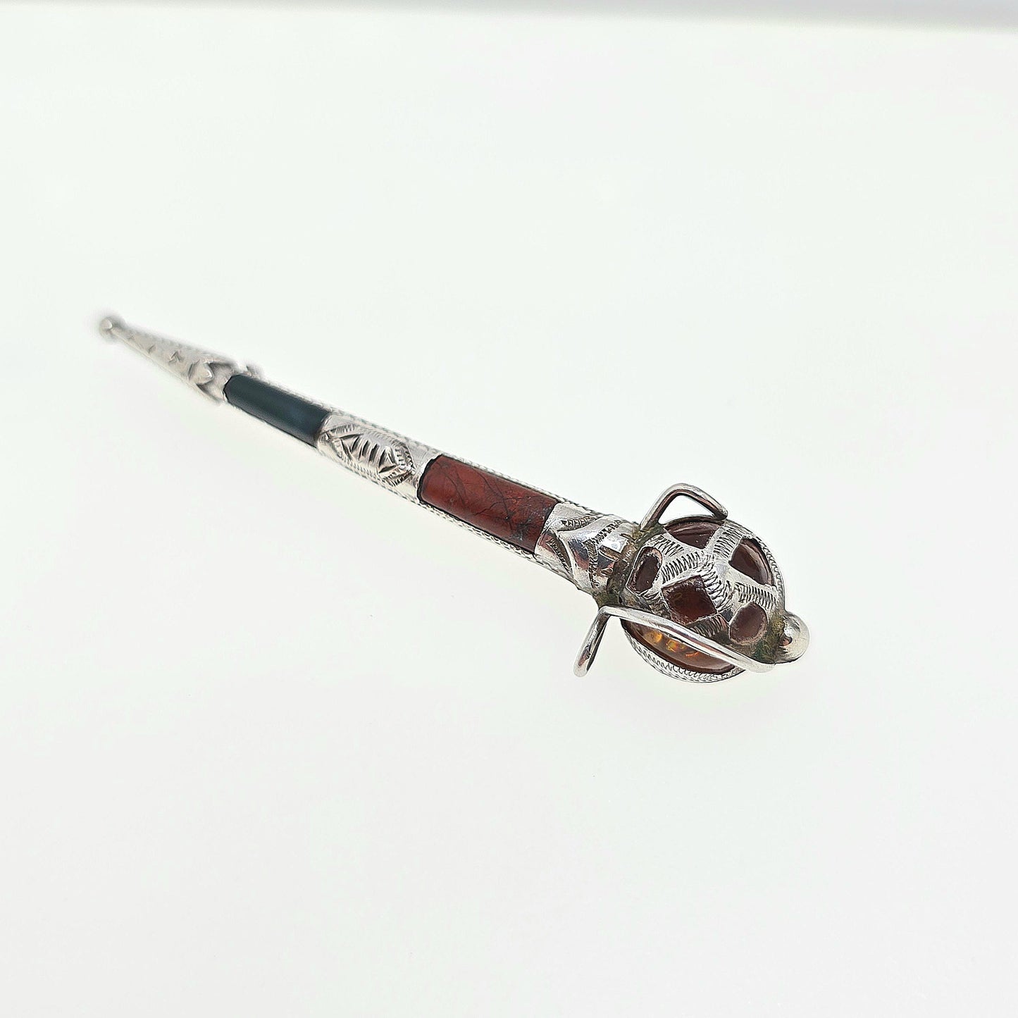 Antique Sterling Silver Dirk Brooch Pin Scottish Sword Bloodstone Red Jasper Victorian Scotland Genuine Real Vintage Jewelry Jewellery