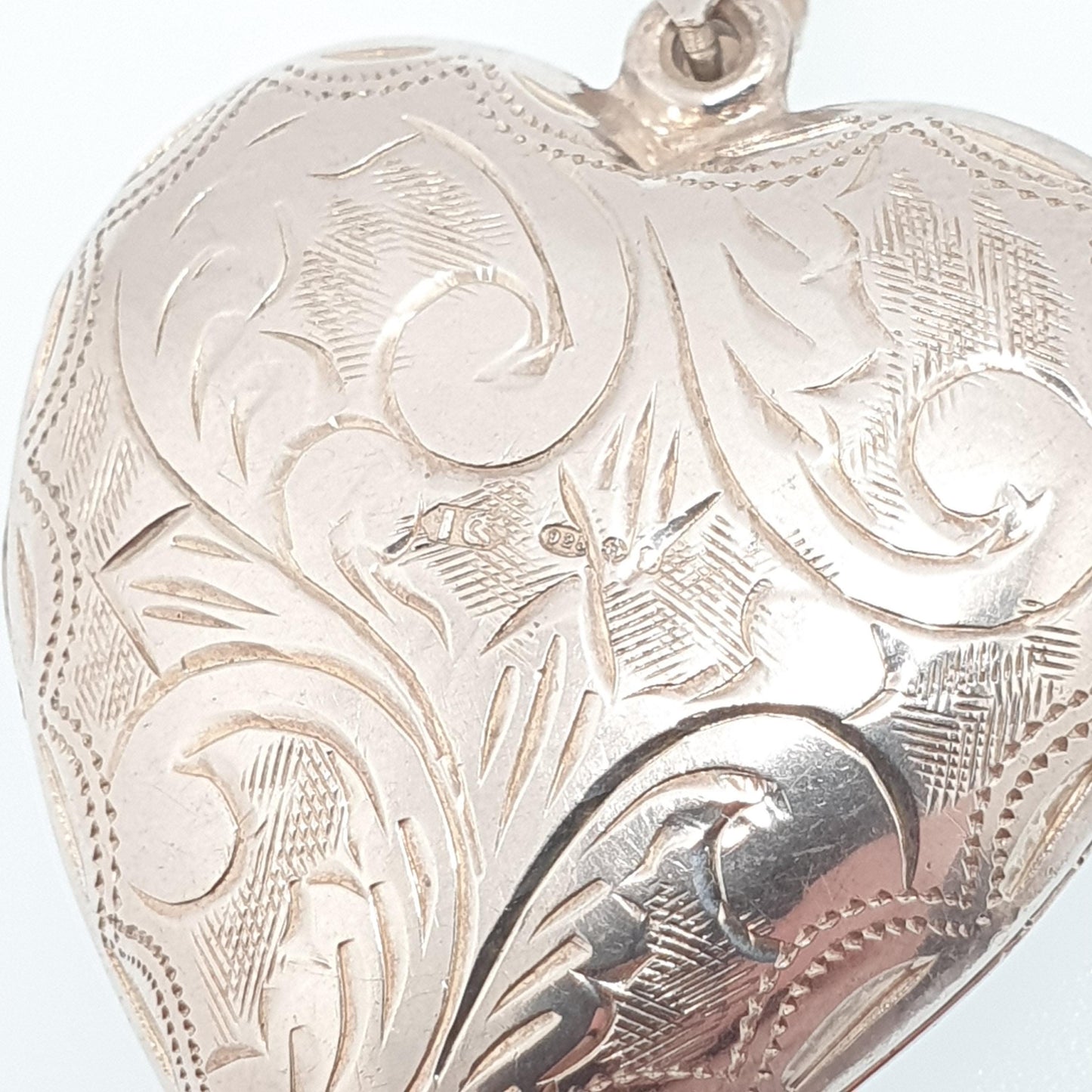 Vintage Sterling Silver Large Heart Locket Big Necklace Pendant Hand Engraved Solid 925 Cute Picture Photo Womens Ladies Jewelry Jewellery