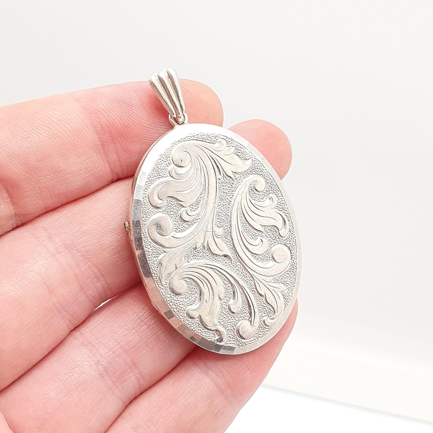 Vintage GEORG JENSEN Sterling Silver Locket Very Large Big 1969 Hallmark Engraved Necklace Pendant Picture Photo Womens Jewelry Jewellery