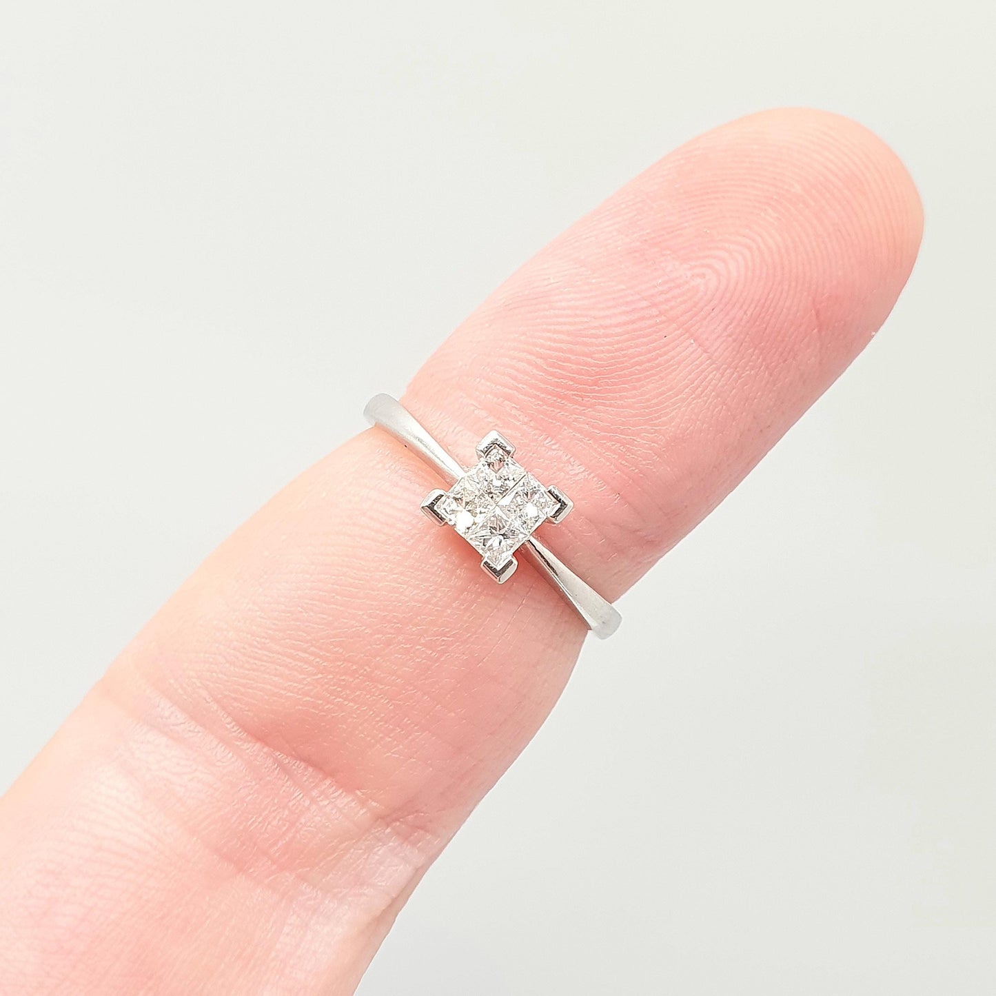 Solid 9ct 9k Gold Diamond Ring Princess Cut Natural Diamonds 0.2ct White Gold 375 Real Gemstone Fine Estate Womens Jewelry Jewellery