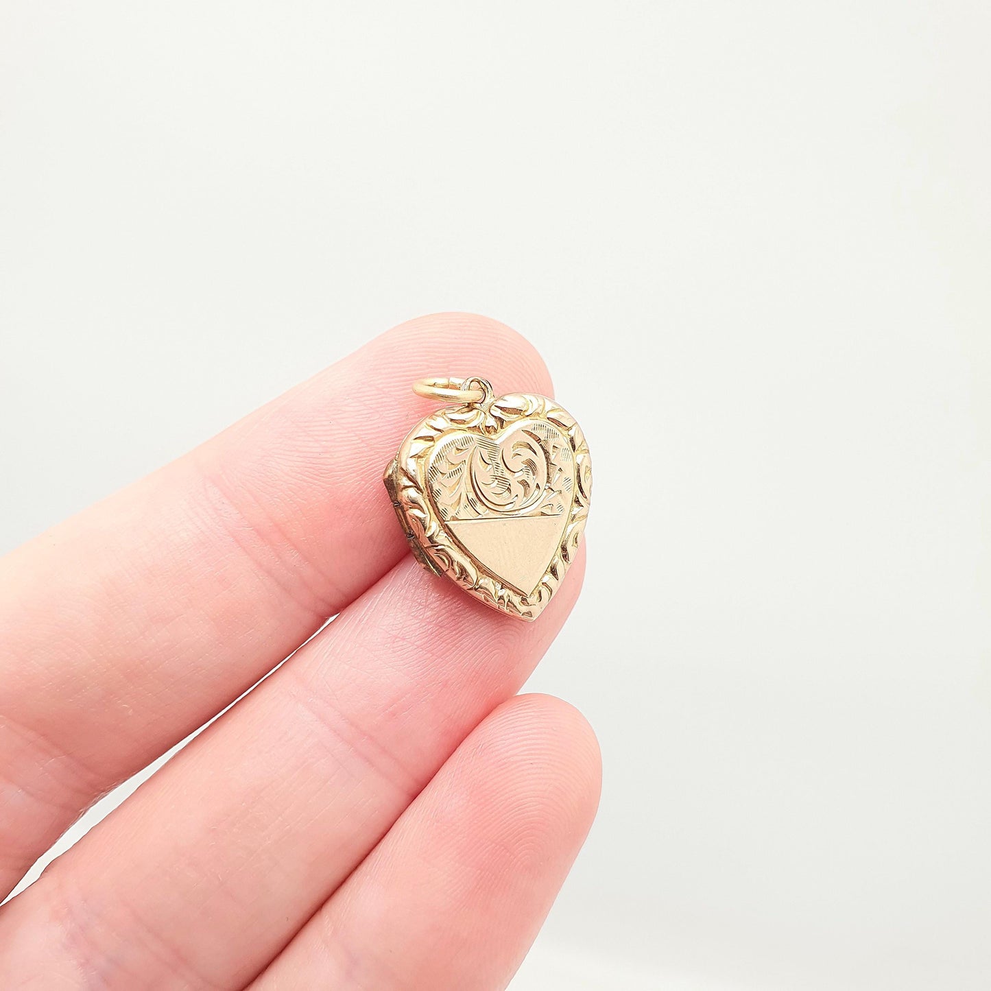 Antique 9ct Gold Heart Locket Cute Engraved Solid 9k 375 Pendant Small Fine Estate Love Gift Back & Front Necklace Jewelry Womens Jewellery
