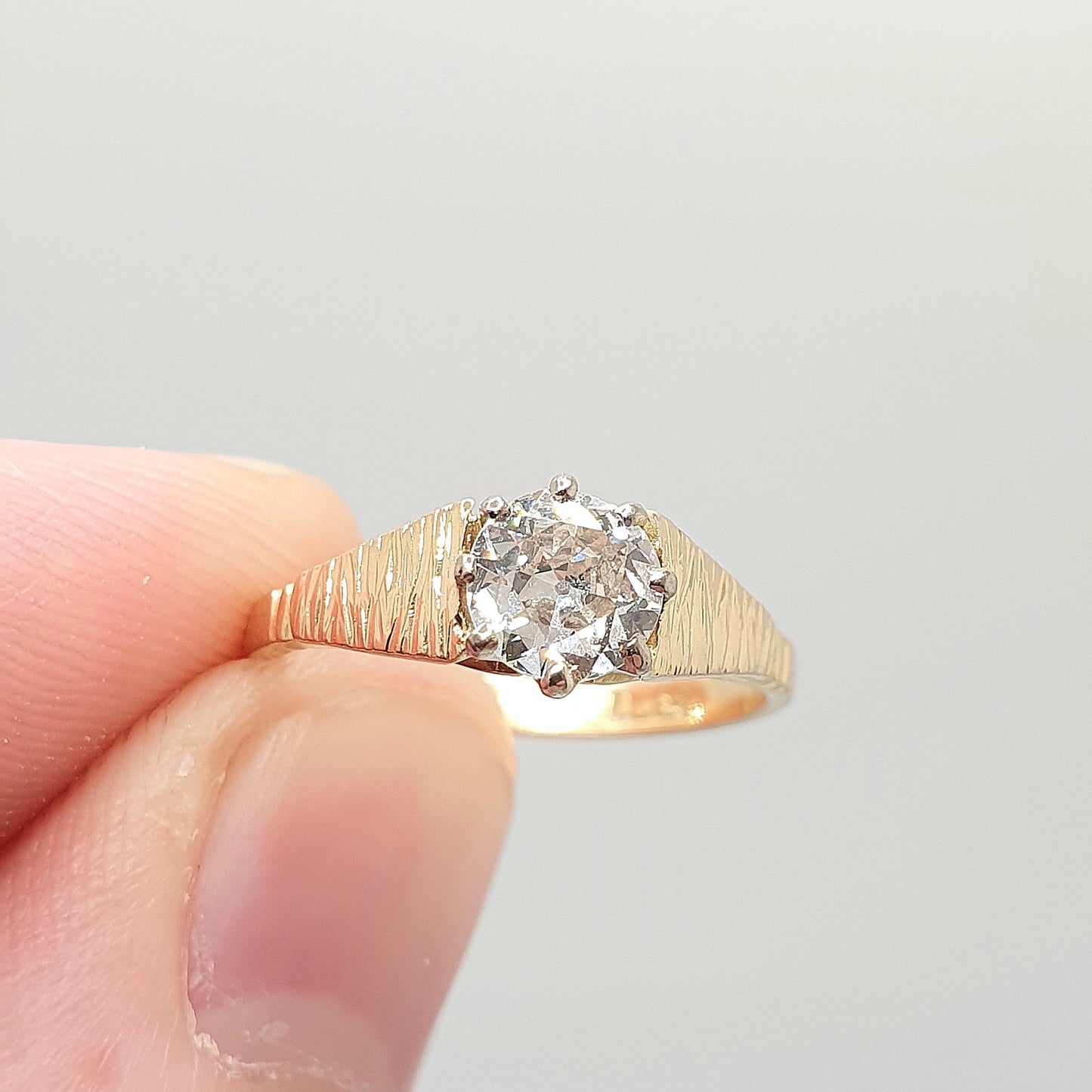 Vintage 18ct Gold Diamond Ring 0.65ct Round Old Cut Large Natural Diamond Trilogy Engagement Weddings Womens Jewelry Jewellery