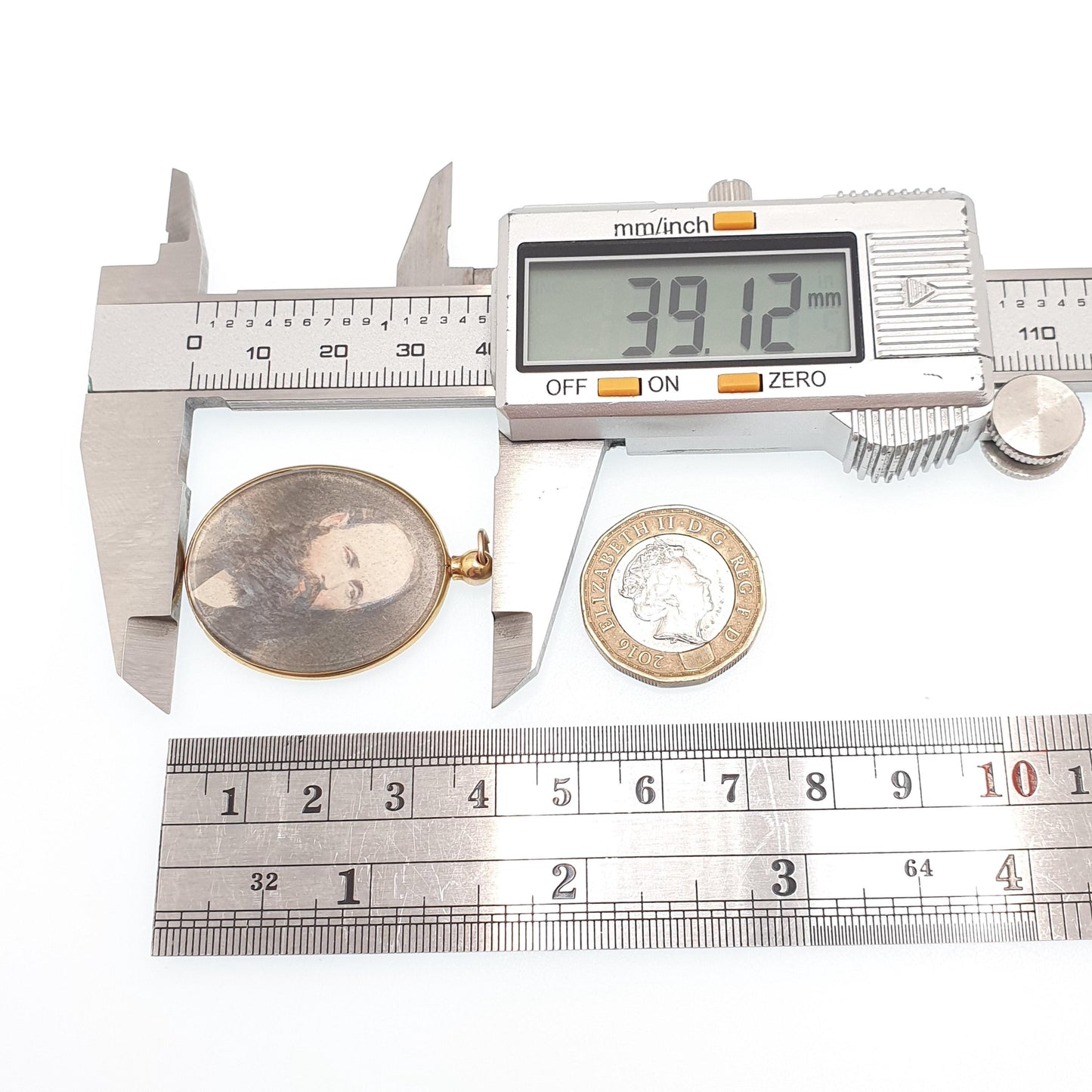 Antique 9ct Gold Locket Pendant Necklace 1910 Hallmark Solid 375 Yellow 9k 9kt Oval Plain Vintage Photo Picture Glass Gift Jewelry Jewellery