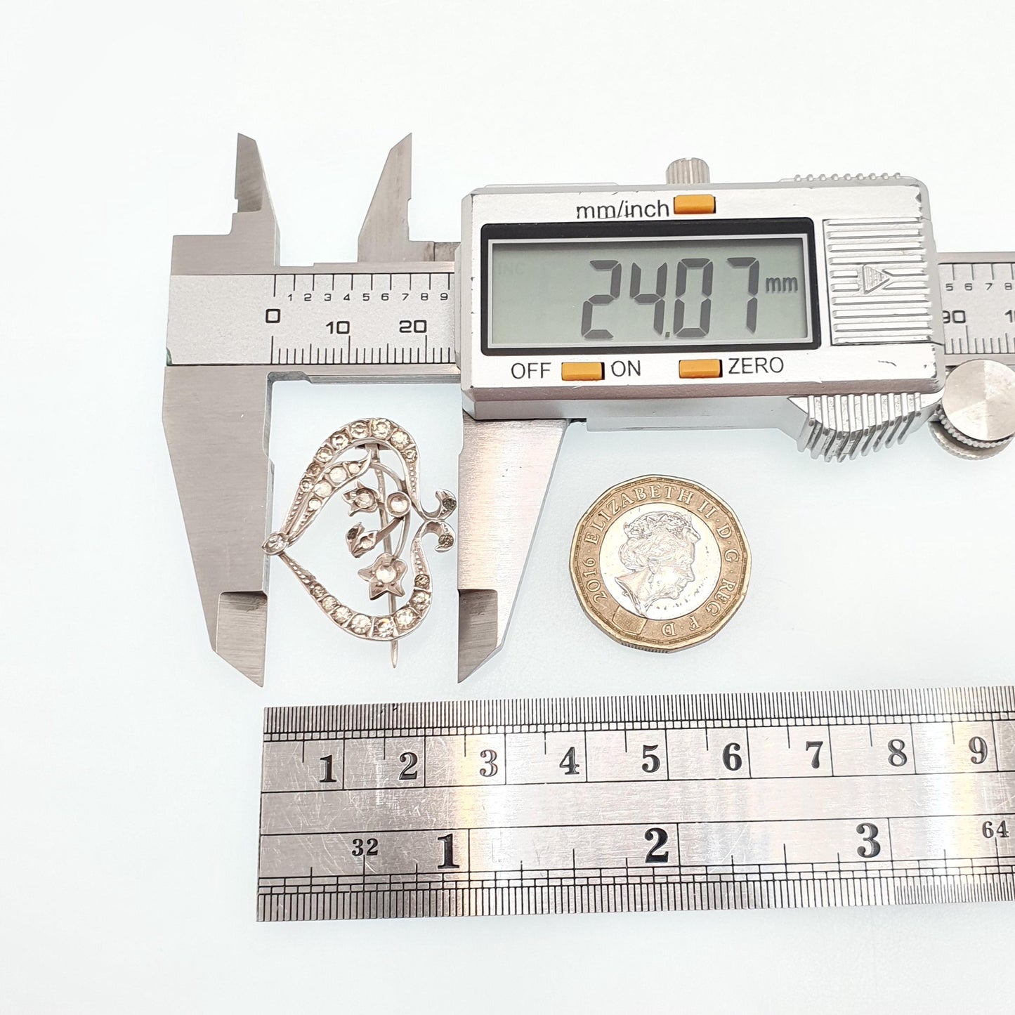 Antique Victorian Solid Silver Diamond Paste Brooch Pin Scroll Art Nouveau Ornate Late 1800s Sparkly Foiled Glass Cute Jewelry Jewellery