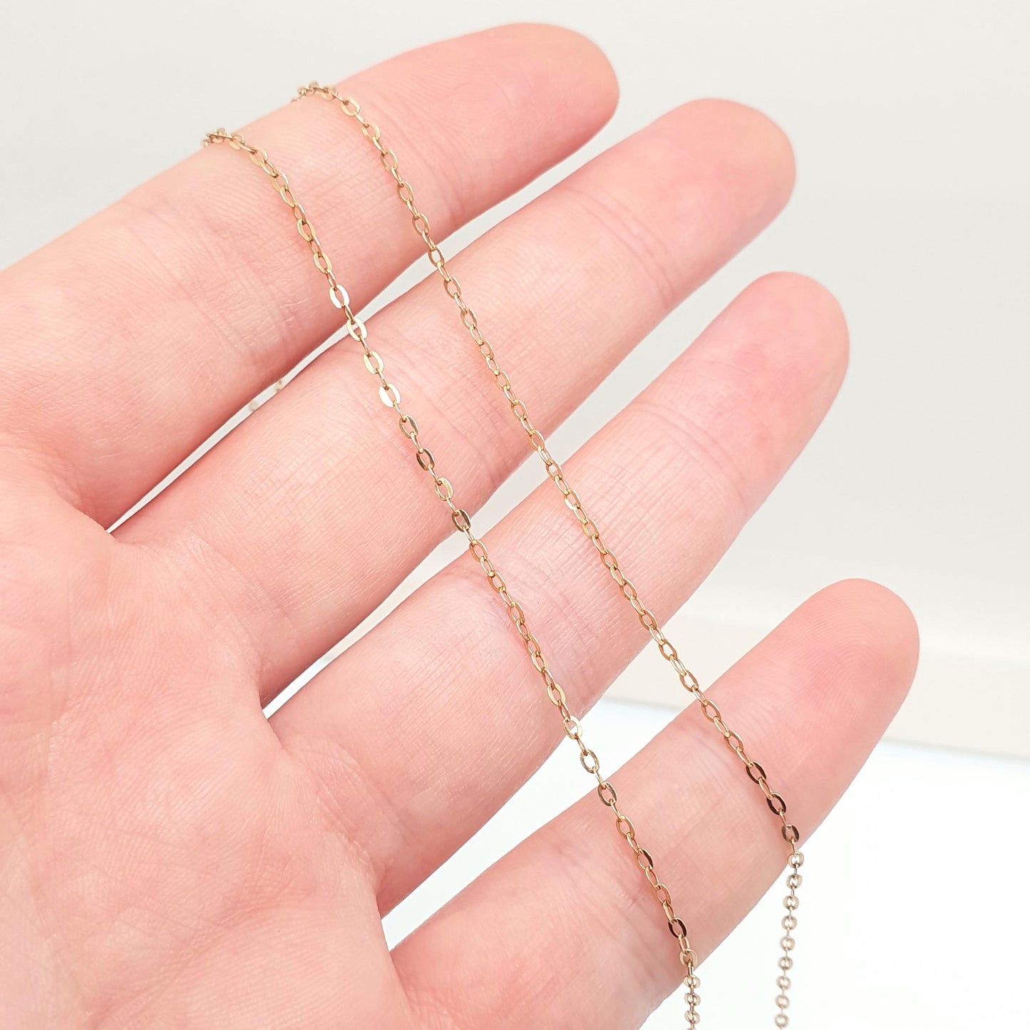 Vintage 9k 9ct Gold Chain Necklace Cable Trace Link 42cm 16.5" 1.10g Oval Links Fine Solid 375 9kt 9 Carat Women Retro Jewelry Jewellery
