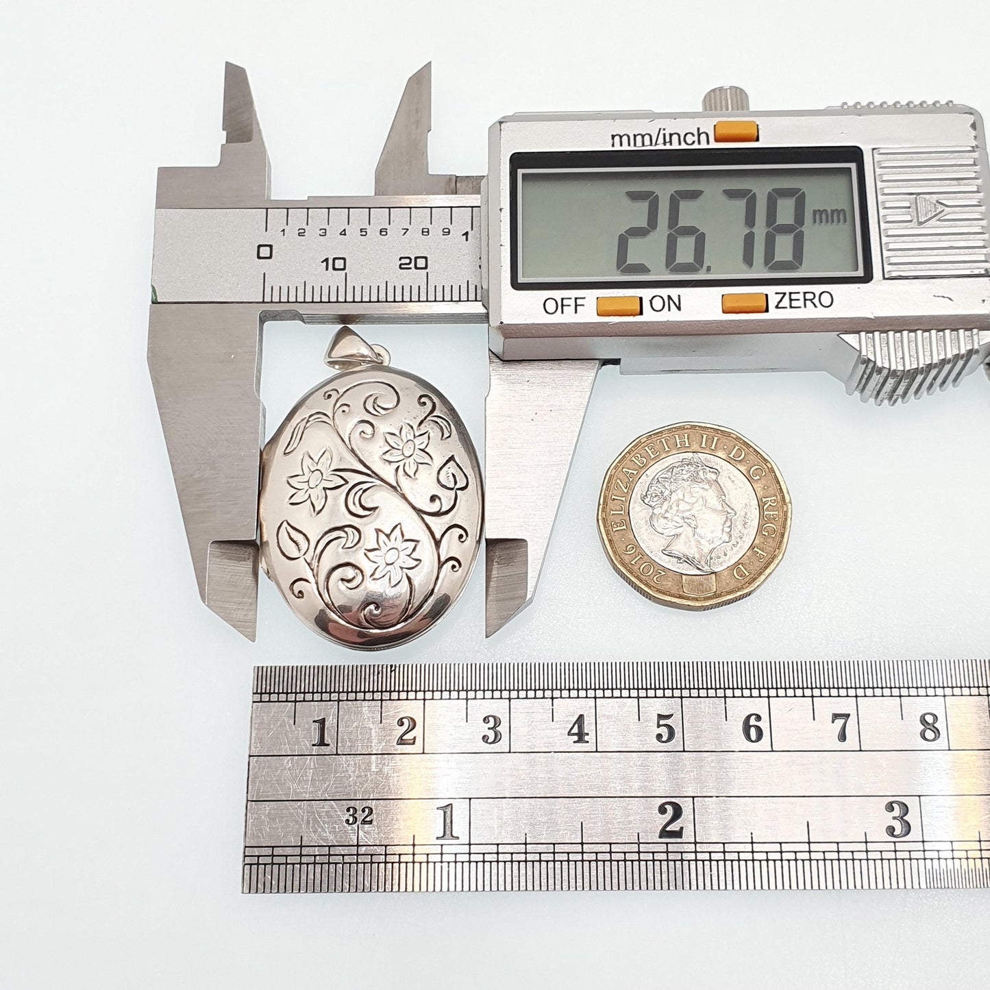 Vintage Sterling Silver Locket Necklace Pendant Poem Sonnet 116 William Shakespeare Love is Not Love Embossed Solid 925 Jewellery Jewelry