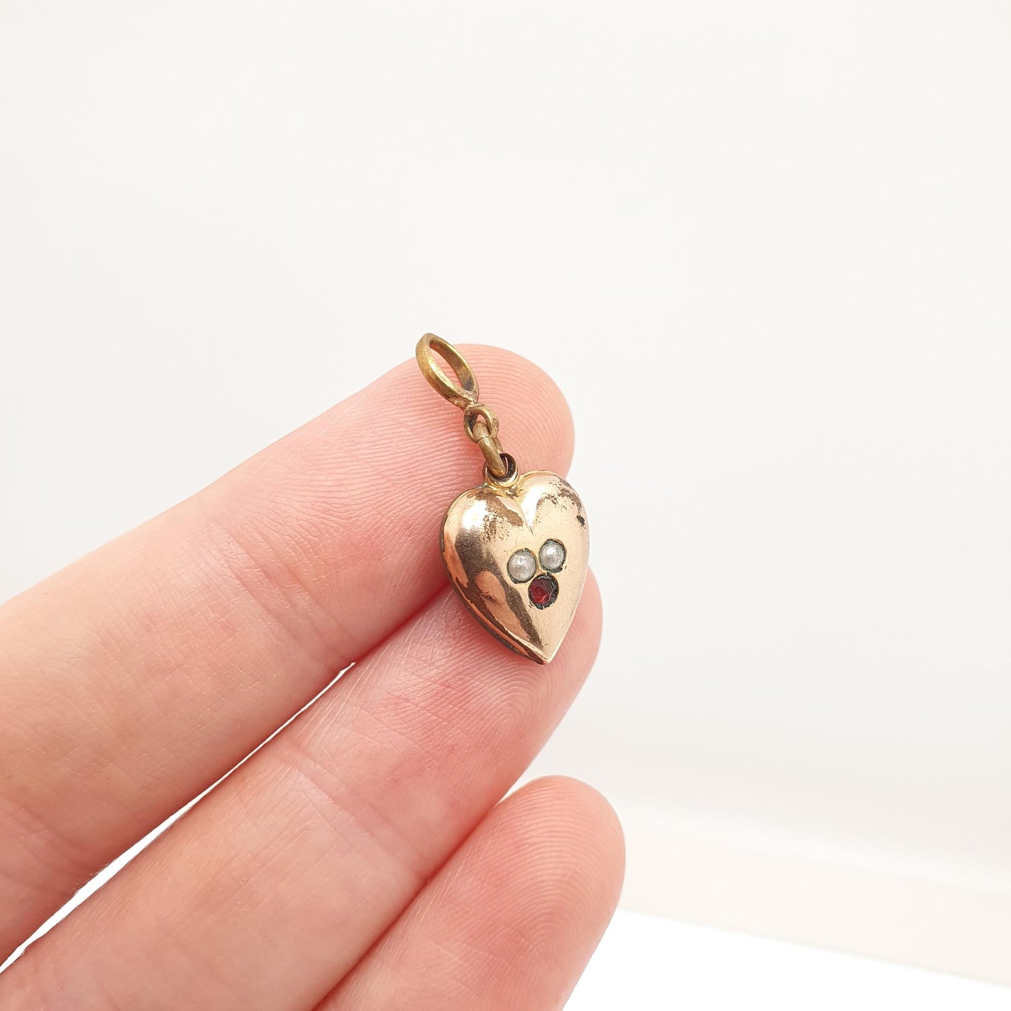 Antique Victorian Rolled Gold Heart Faux Seed Pearl Garnet Paste Necklace Pendant Charm Puffer Gold Filled Womens Jewelry Vintage Jewellery