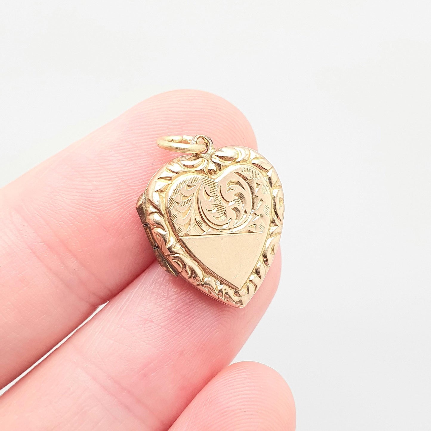 Antique 9ct Gold Heart Locket Cute Engraved Solid 9k 375 Pendant Small Fine Estate Love Gift Back & Front Necklace Jewelry Womens Jewellery