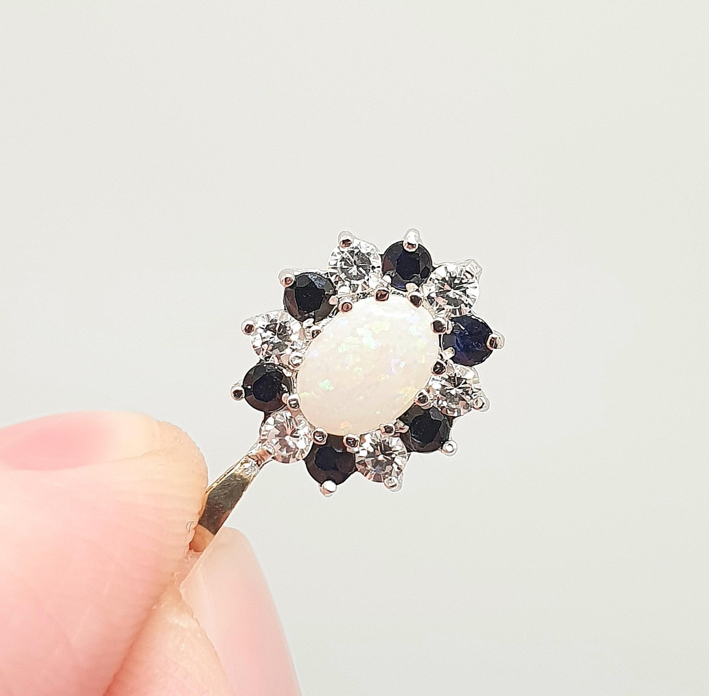 Vintage 9k 9ct Gold Opal Sapphire Cluster Pendant Solid 375 9 Carat Retro White Necklace Sparkly Womens Cute Ladies Jewelry Jewellery