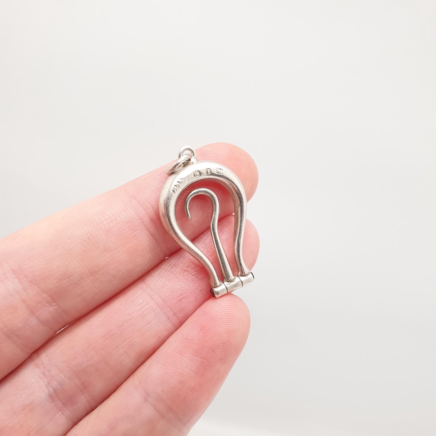 Antique Sterling Silver Button Hook Pendant Lyre Shape Necklace Folding Victorian Buttons 1899 Hallmark Sewing Vintage Jewelry Jewellery