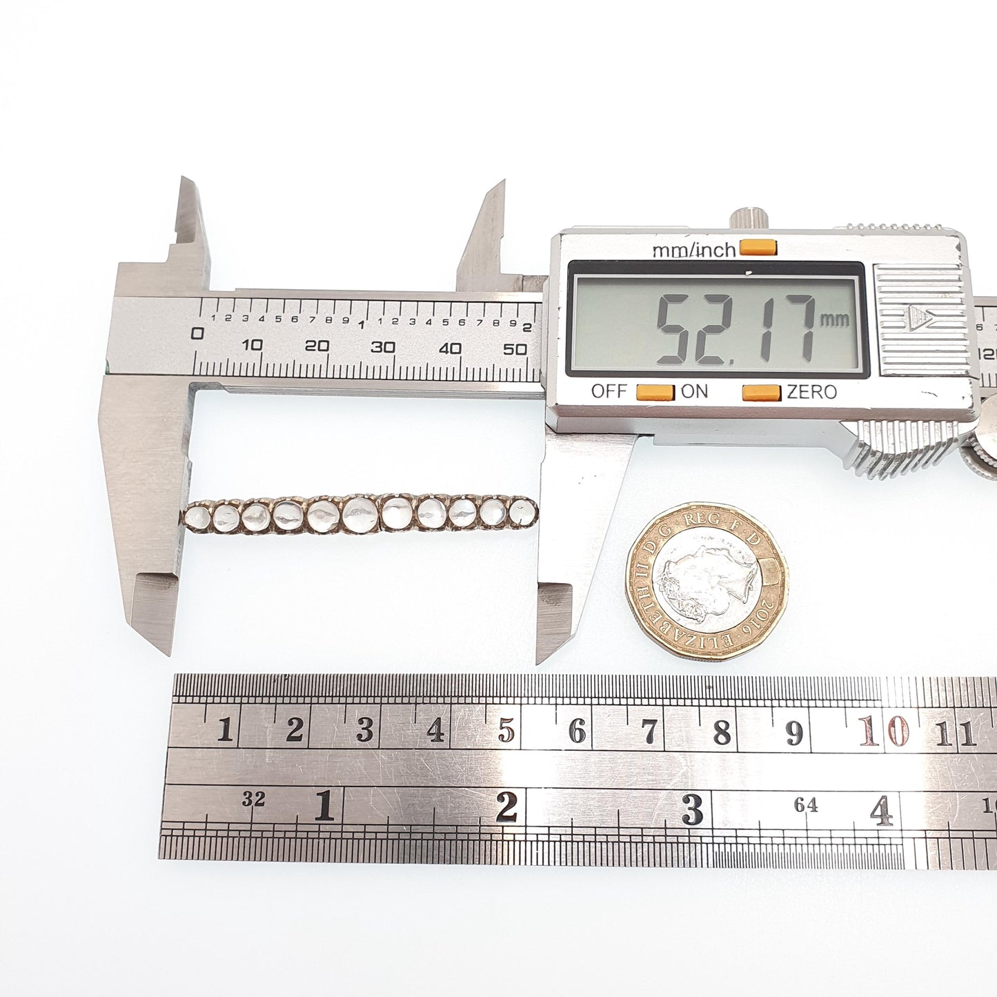 Antique Moonstone Solid Silver Brooch Victorian Round Cabochon Cut Elongated Vintage Blue Gemstone Vintage Adularescence Jewelry Jewellery