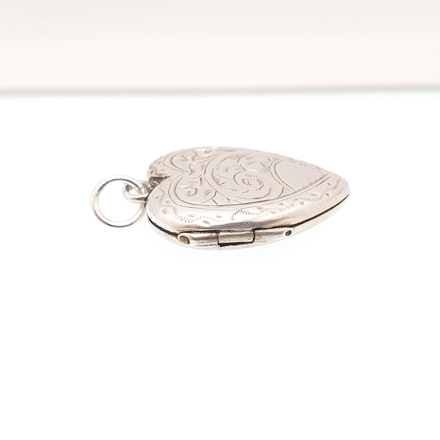 Antique Sterling Silver Heart Locket Necklace Pendant 1917 Hallmarked Picture Photo Engraved Love Gift Womens Jewelry Jewellery Vintage